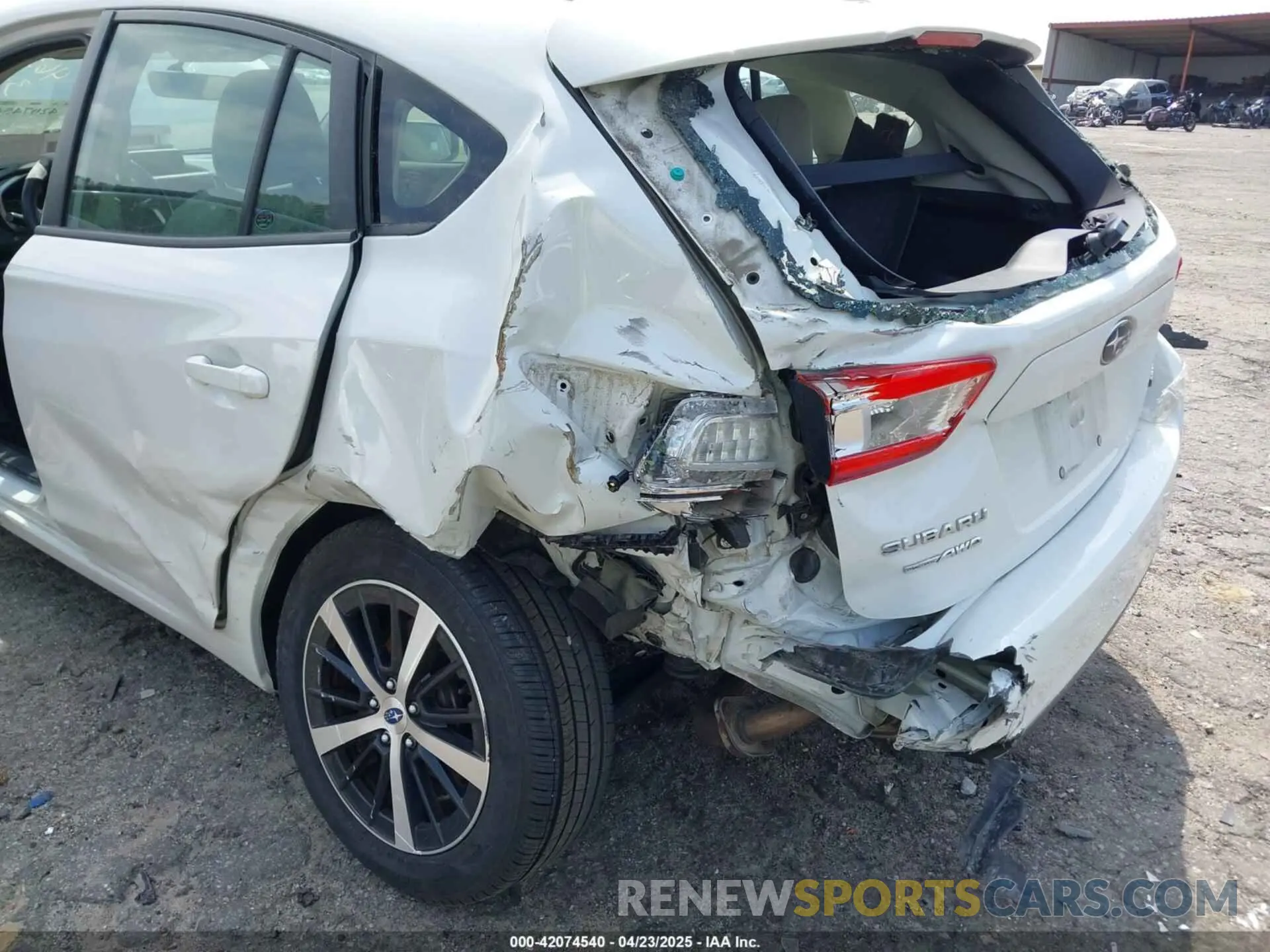 6 fotografías del automóvil dañado 4S3GTAC6XK3720385 SUBARU IMPREZA 2019
