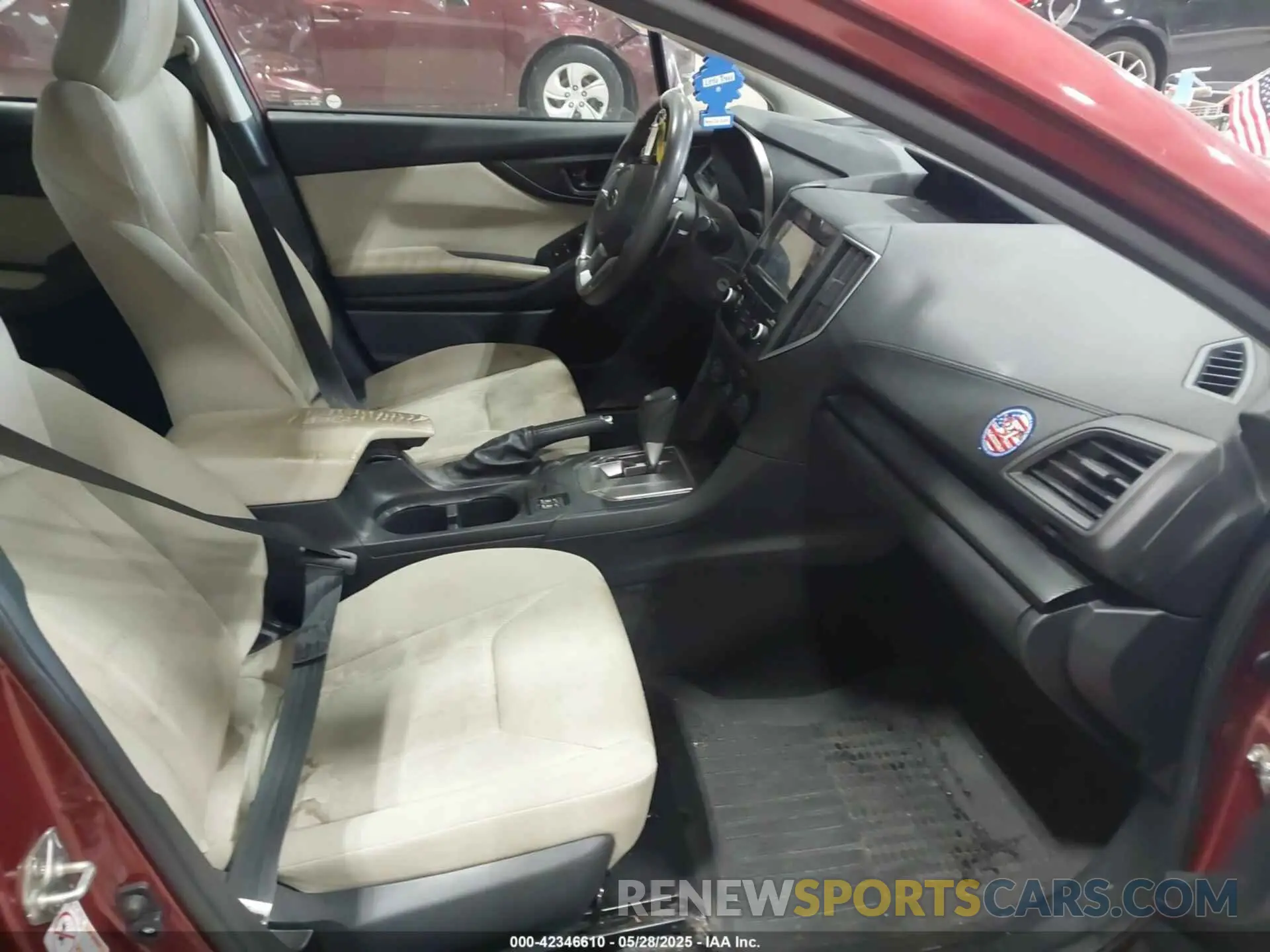 5 fotografías del automóvil dañado 4S3GTAC6XK3753208 SUBARU IMPREZA 2019