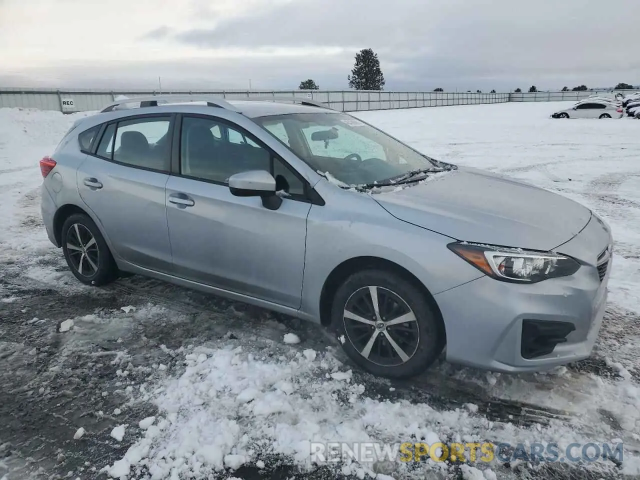 4 fotografías del automóvil dañado 4S3GTAD62K3738720 SUBARU IMPREZA 2019