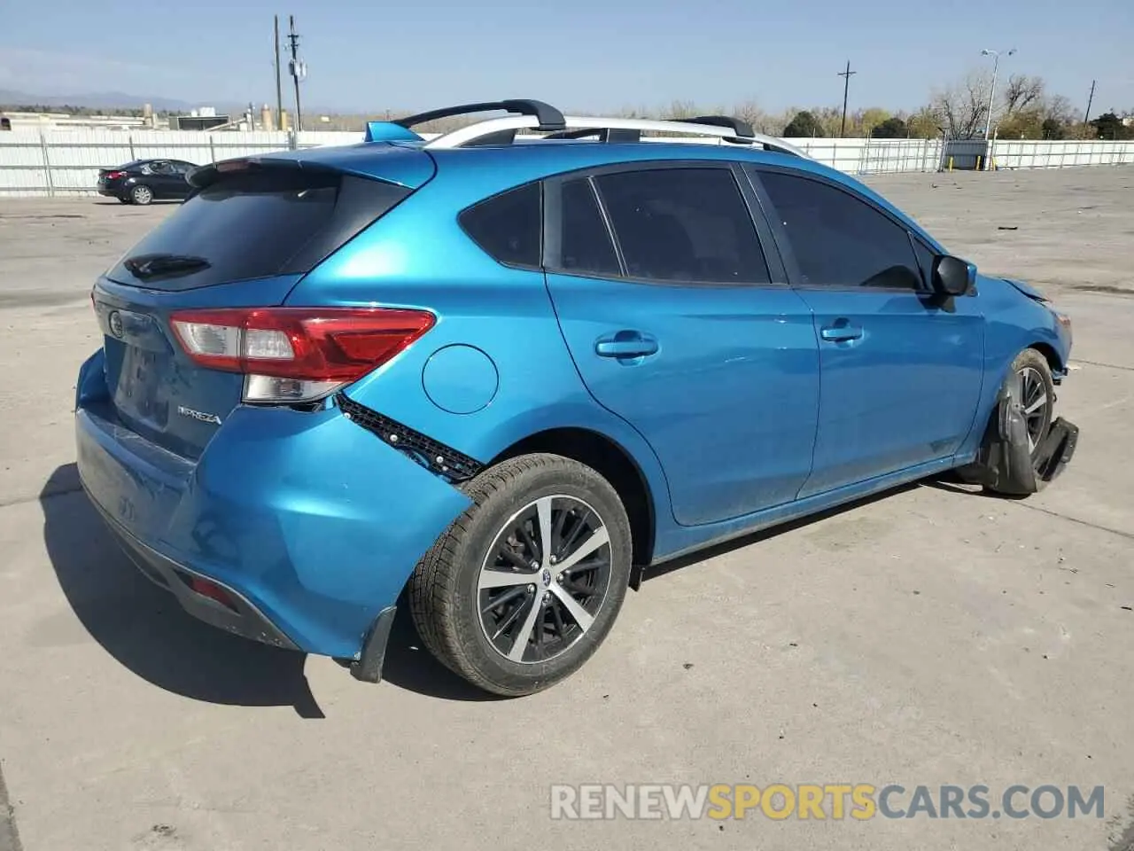 3 fotografías del automóvil dañado 4S3GTAD66K3754855 SUBARU IMPREZA 2019