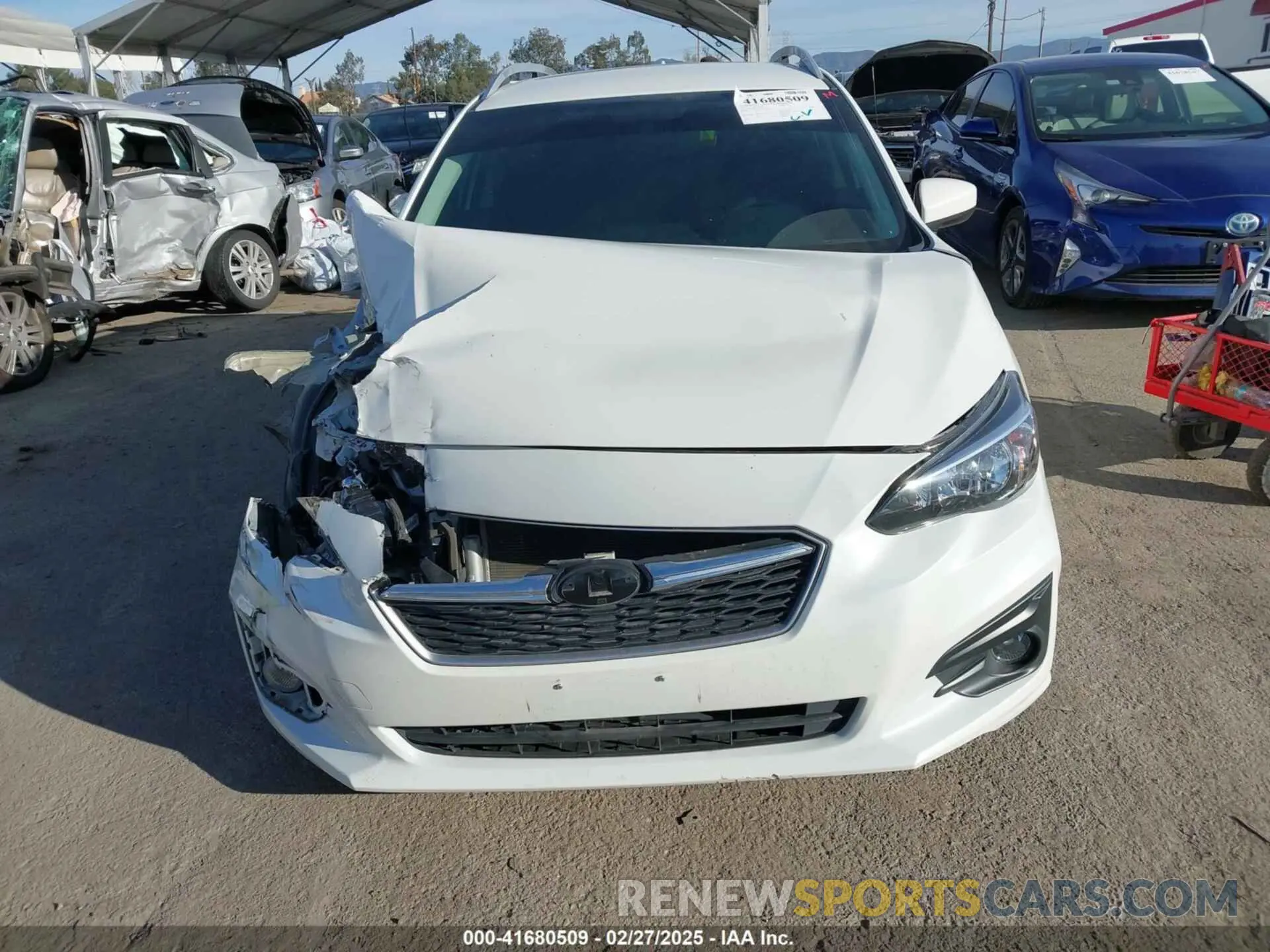 12 fotografías del automóvil dañado 4S3GTAD67K3740091 SUBARU IMPREZA 2019