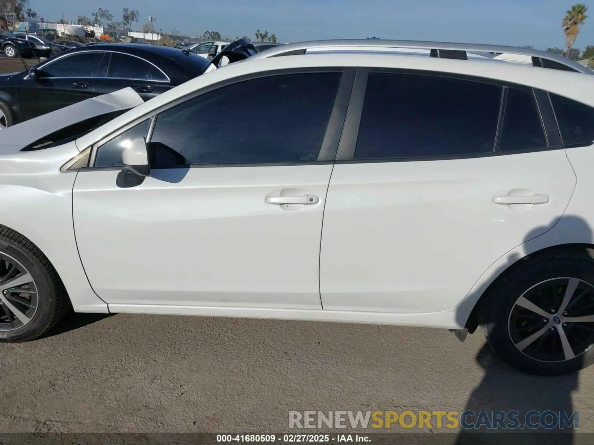 14 fotografías del automóvil dañado 4S3GTAD67K3740091 SUBARU IMPREZA 2019