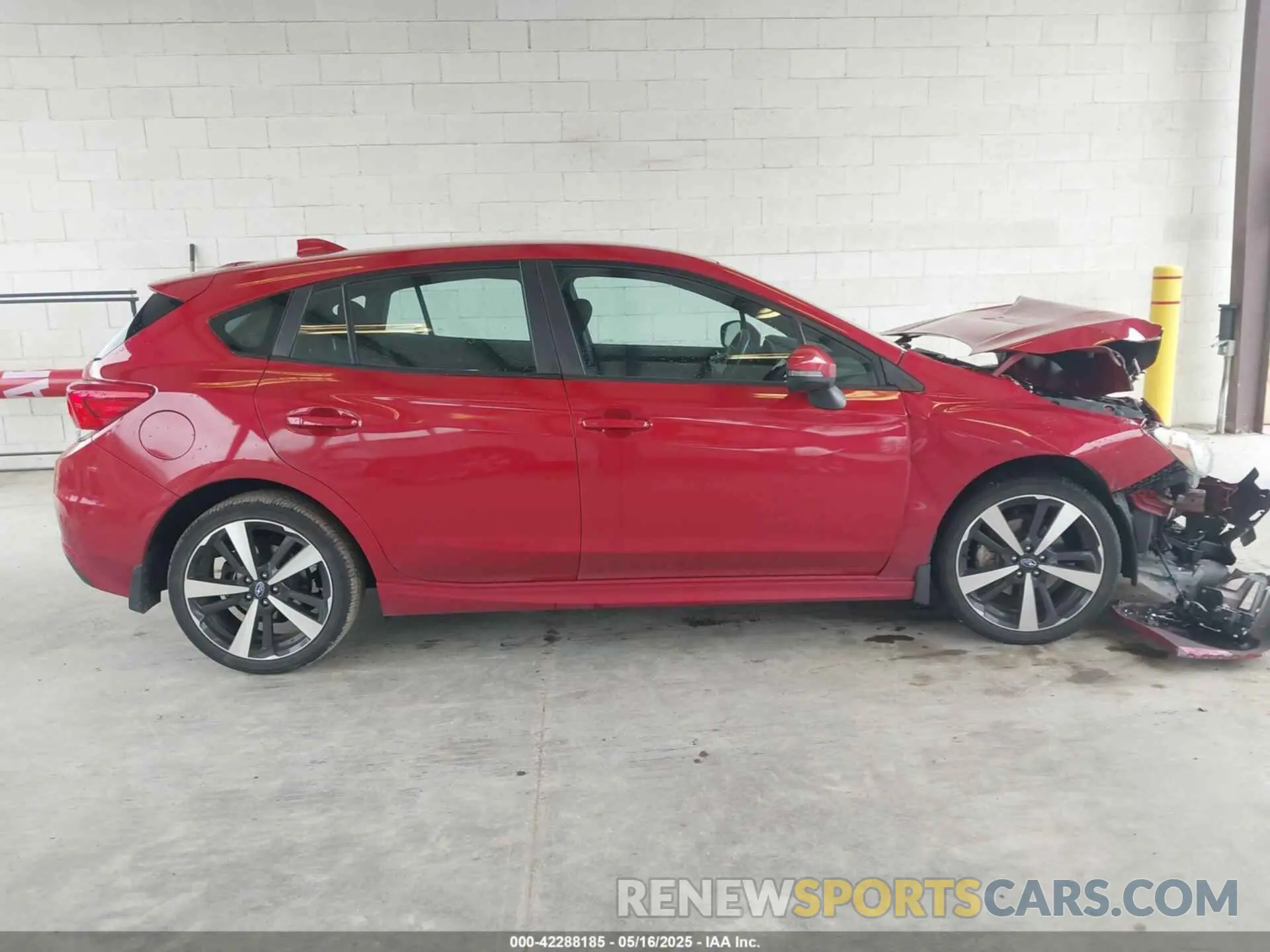 13 fotografías del automóvil dañado 4S3GTAJ62K1731329 SUBARU IMPREZA 2019