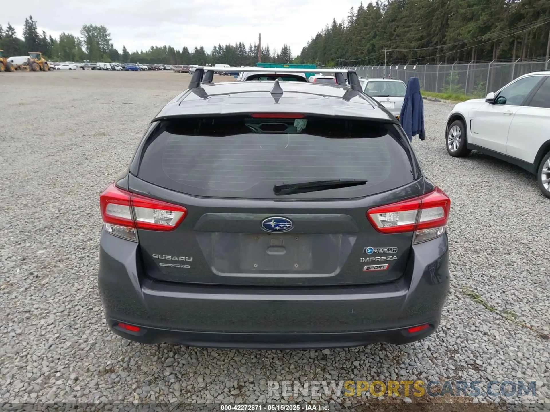 16 fotografías del automóvil dañado 4S3GTAJ65K1762025 SUBARU IMPREZA 2019