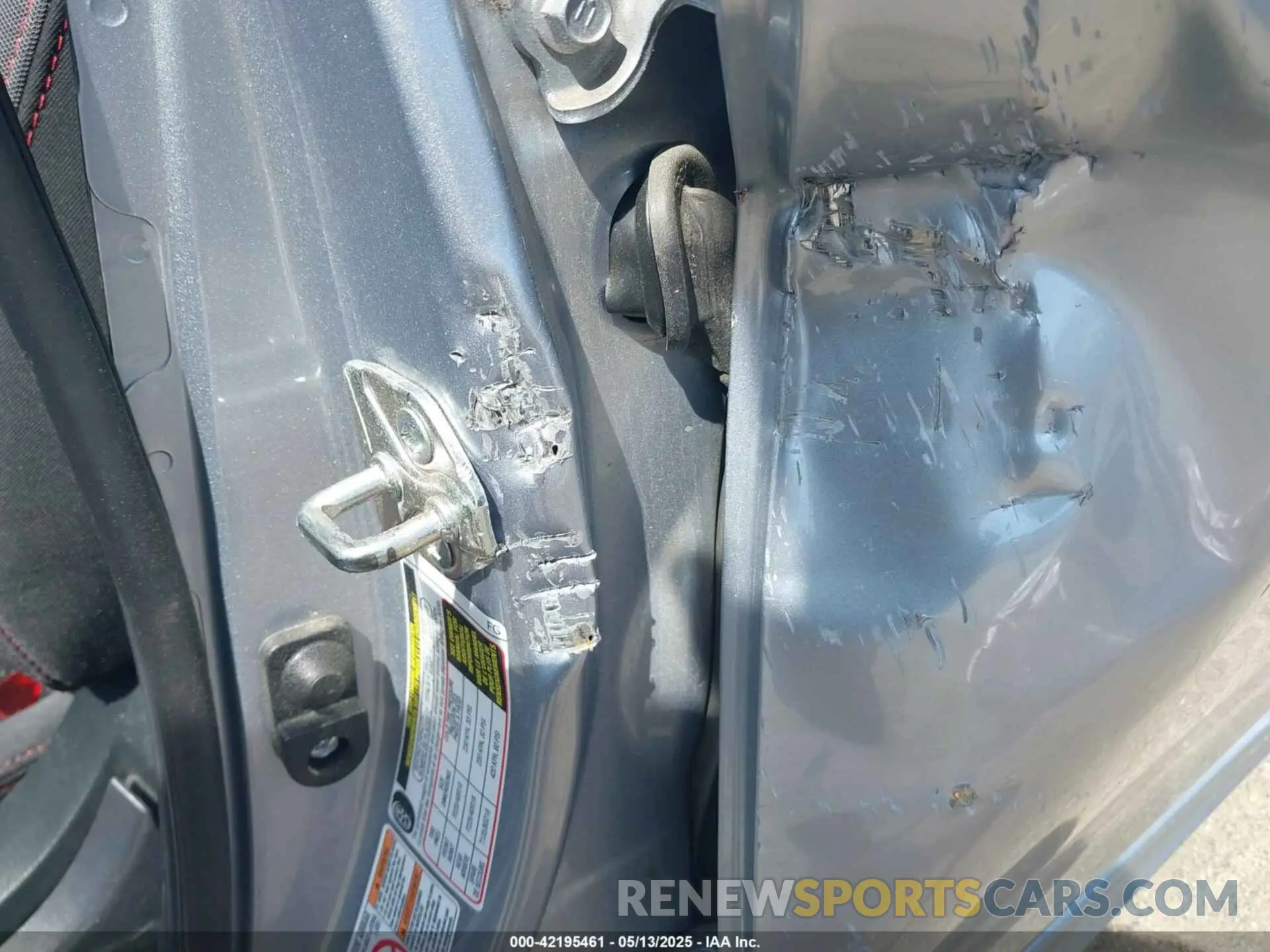 14 fotografías del automóvil dañado 4S3GTAM62K3720153 SUBARU IMPREZA 2019