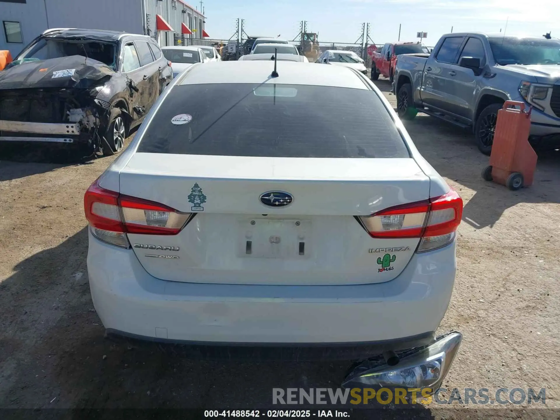 16 fotografías del automóvil dañado 4S3GKAB67L3609167 SUBARU IMPREZA 2020