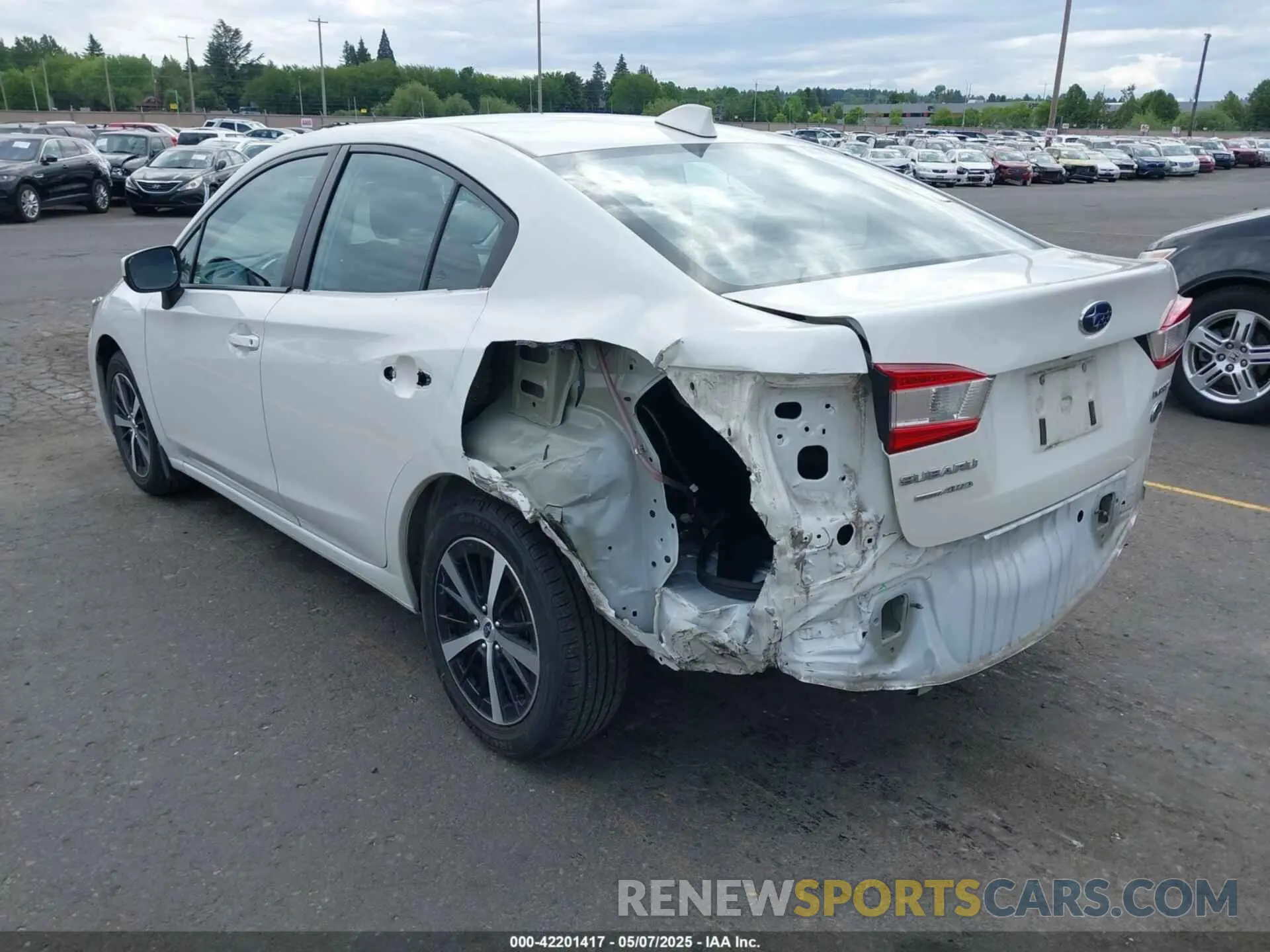 3 fotografías del automóvil dañado 4S3GKAD6XL3610245 SUBARU IMPREZA 2020