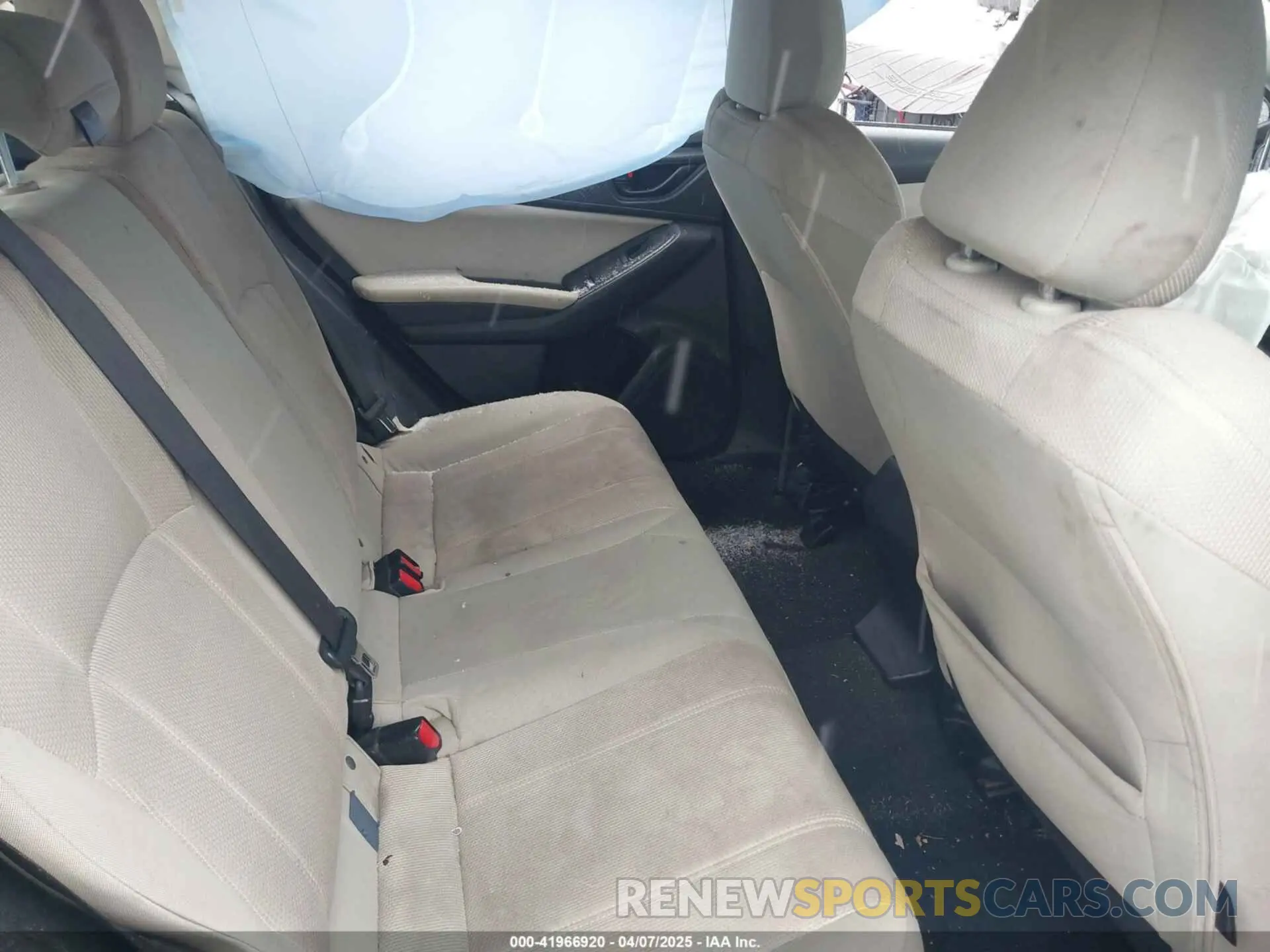 8 fotografías del automóvil dañado 4S3GTAB62L3701235 SUBARU IMPREZA 2020