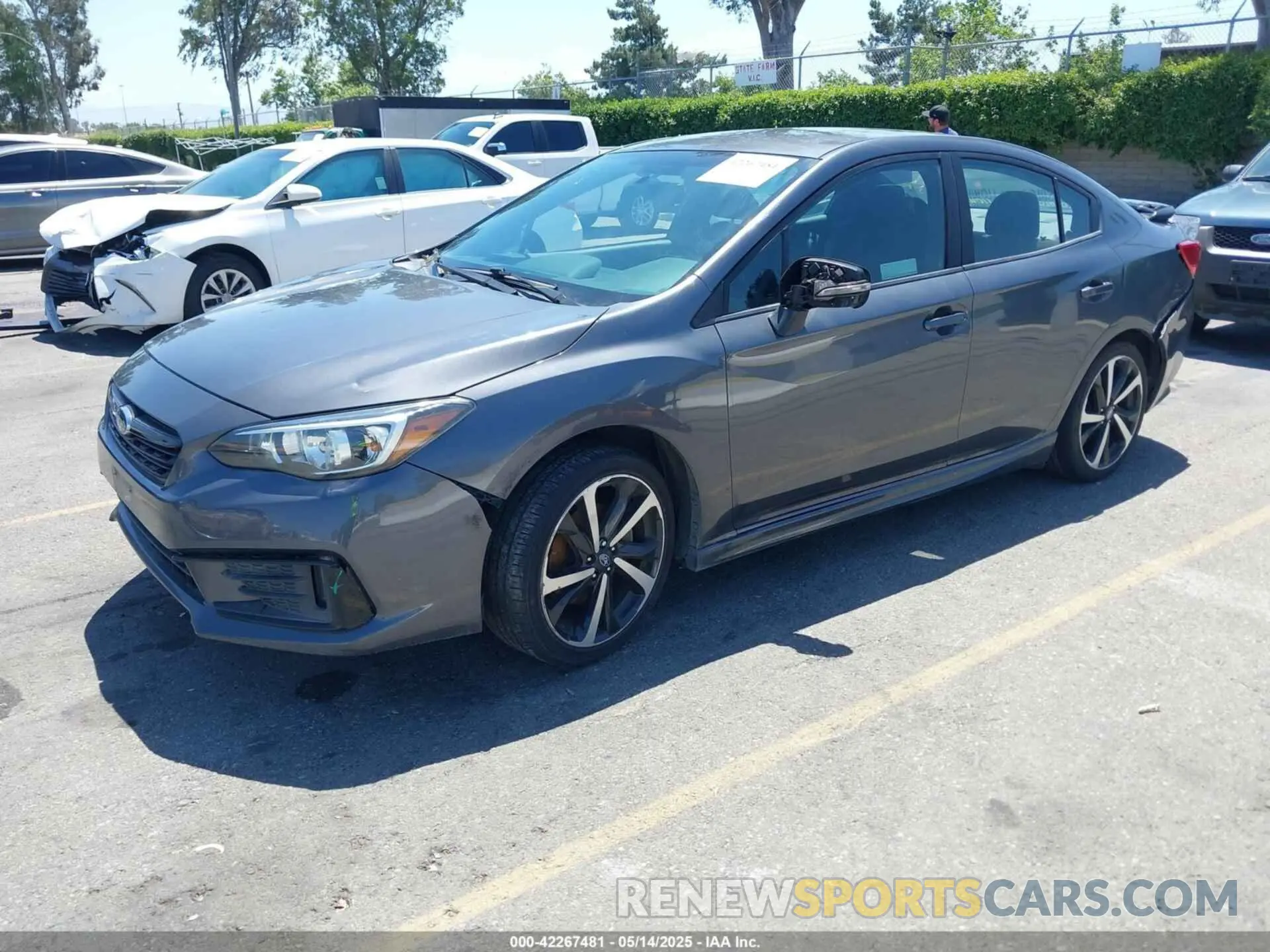 2 fotografías del automóvil dañado 4S3GKAL64M3602001 SUBARU IMPREZA 2021