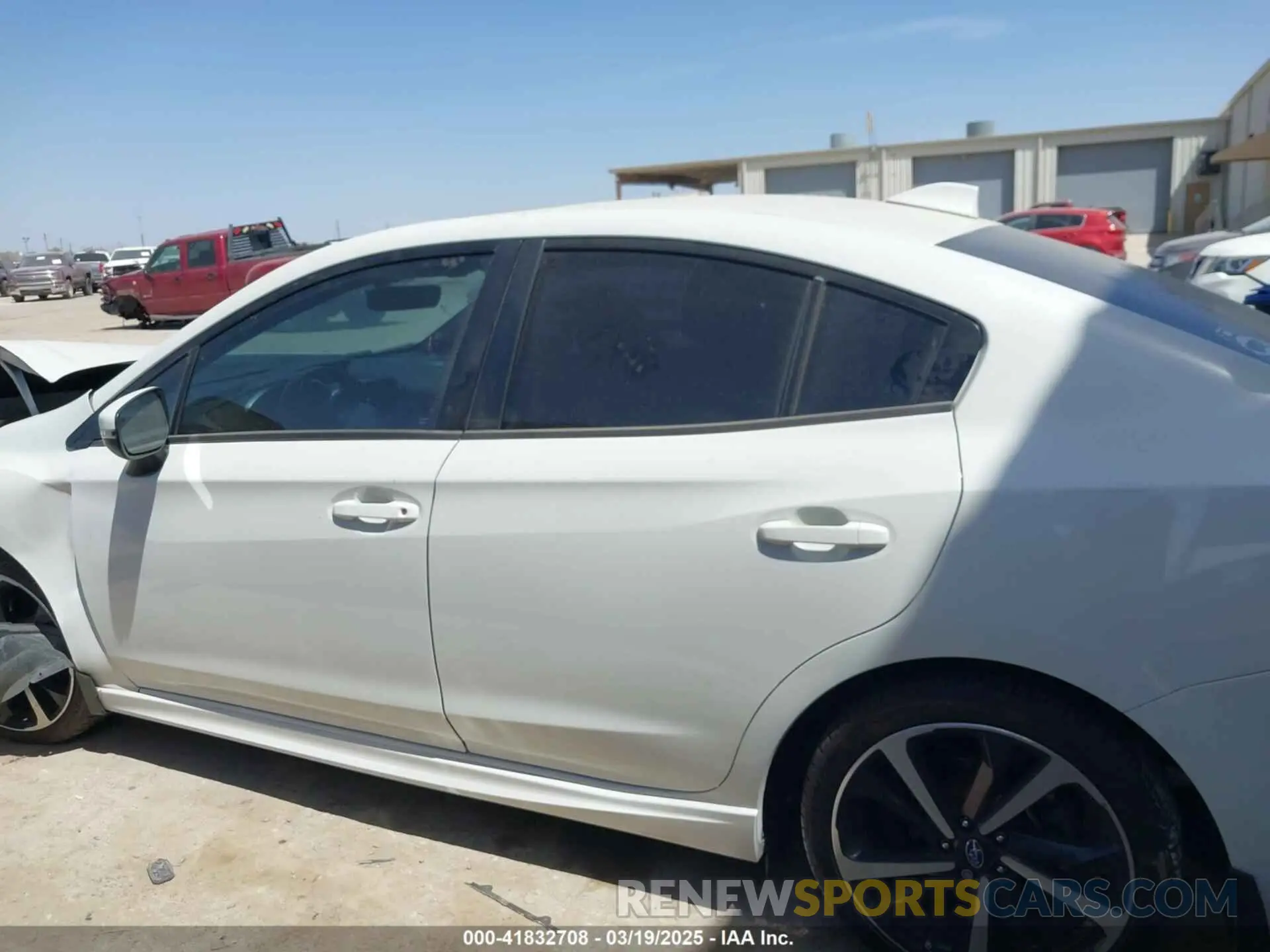 15 fotografías del automóvil dañado 4S3GKAM68M3603361 SUBARU IMPREZA 2021