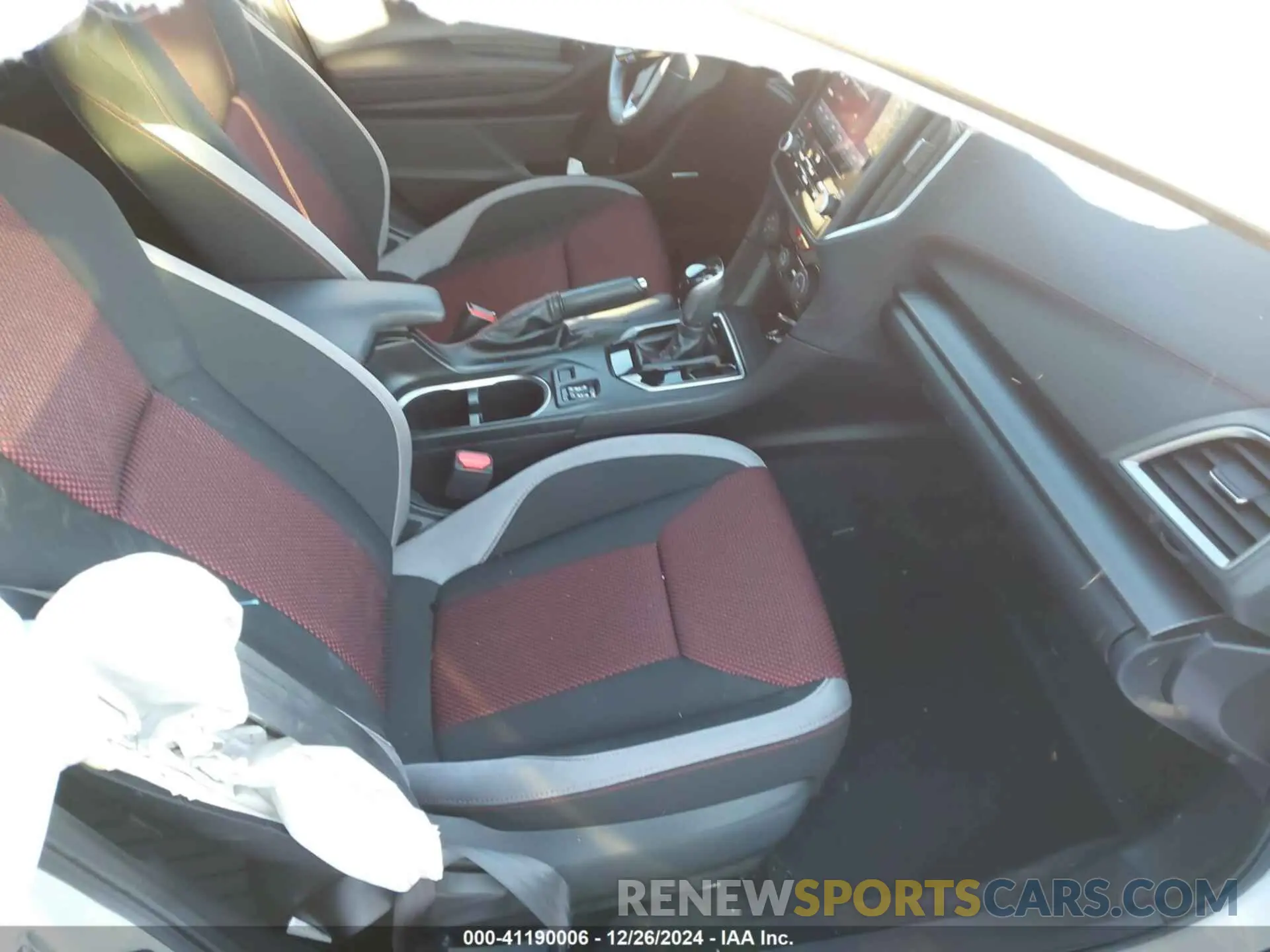 5 fotografías del automóvil dañado 4S3GTAM69M3708746 SUBARU IMPREZA 2021