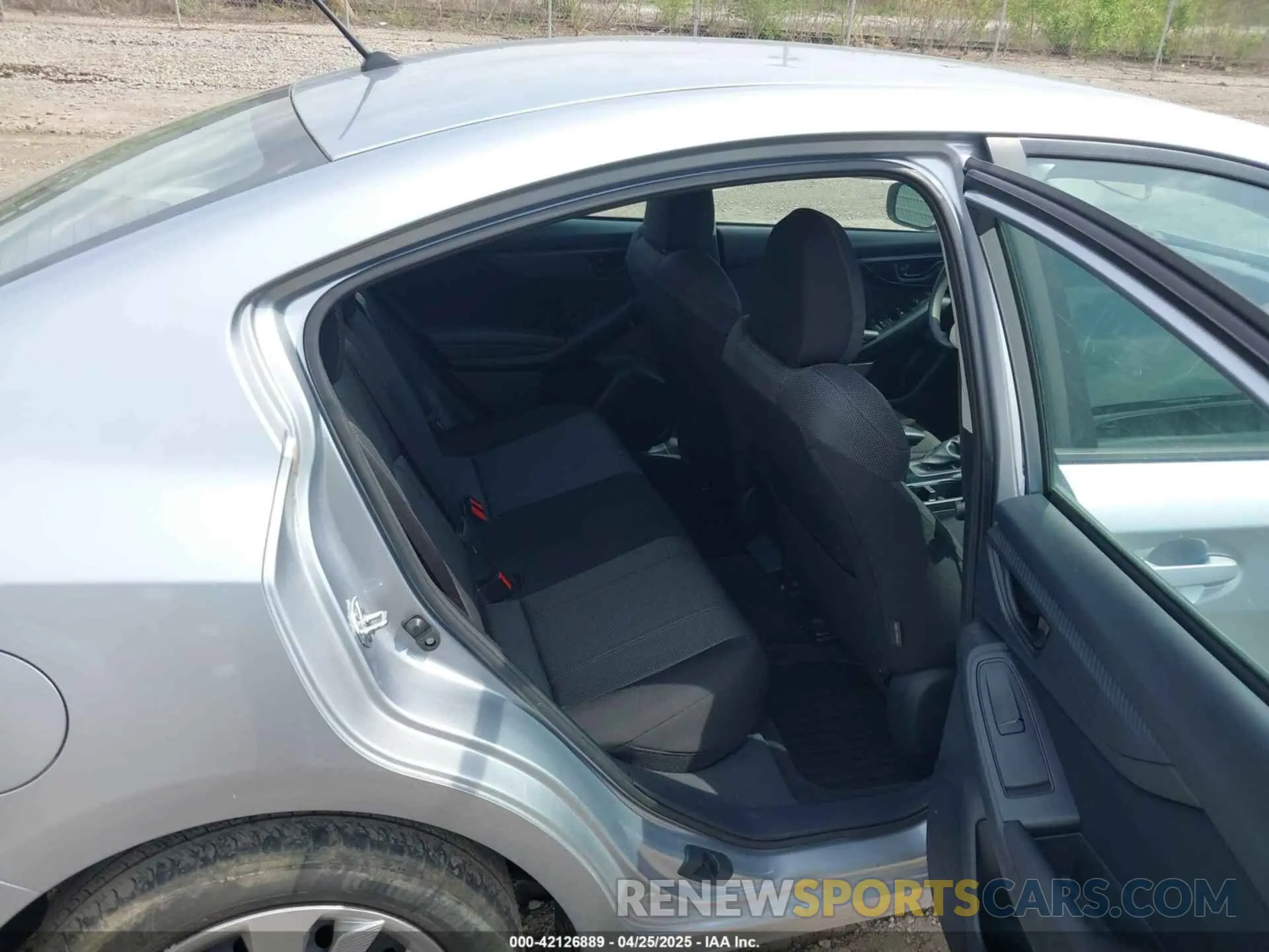 8 fotografías del automóvil dañado 4S3GKAB69N3601624 SUBARU IMPREZA 2022
