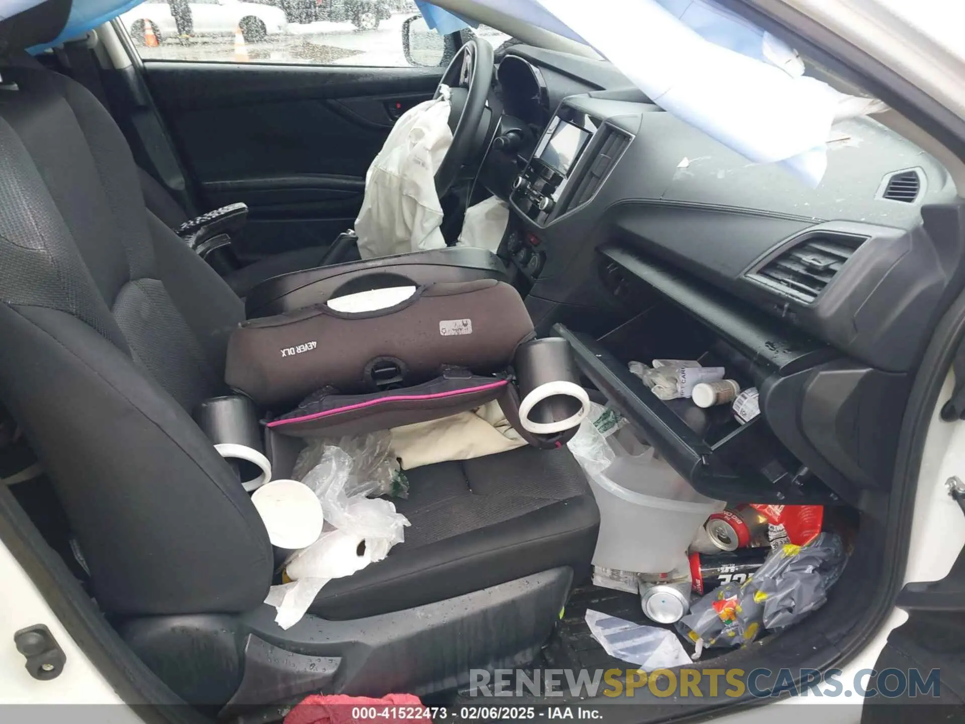5 fotografías del automóvil dañado 4S3GTAV66N3719395 SUBARU IMPREZA 2022