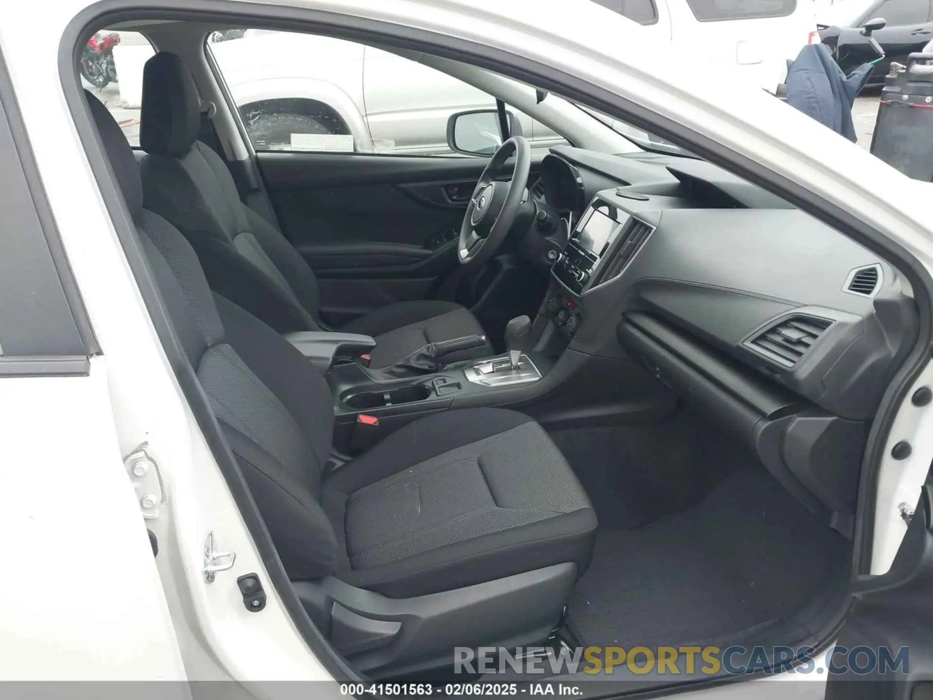 5 fotografías del automóvil dañado 4S3GTAB60P3700817 SUBARU IMPREZA 2023