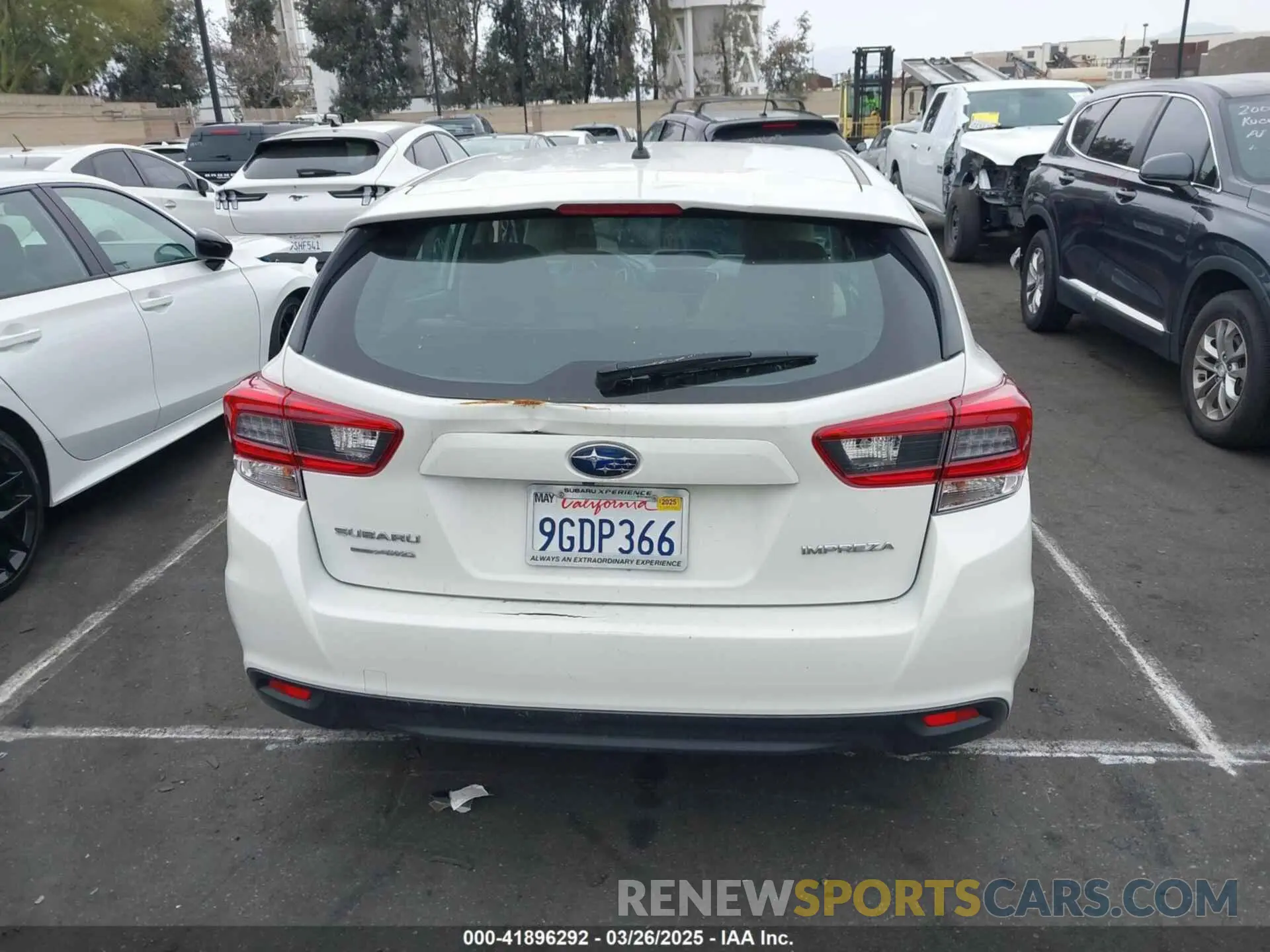 17 fotografías del automóvil dañado 4S3GTAB6XP3719830 SUBARU IMPREZA 2023