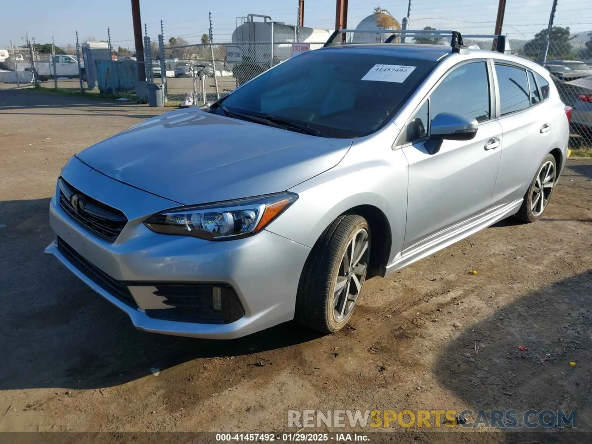 2 fotografías del automóvil dañado 4S3GTAJ64P1718637 SUBARU IMPREZA 2023