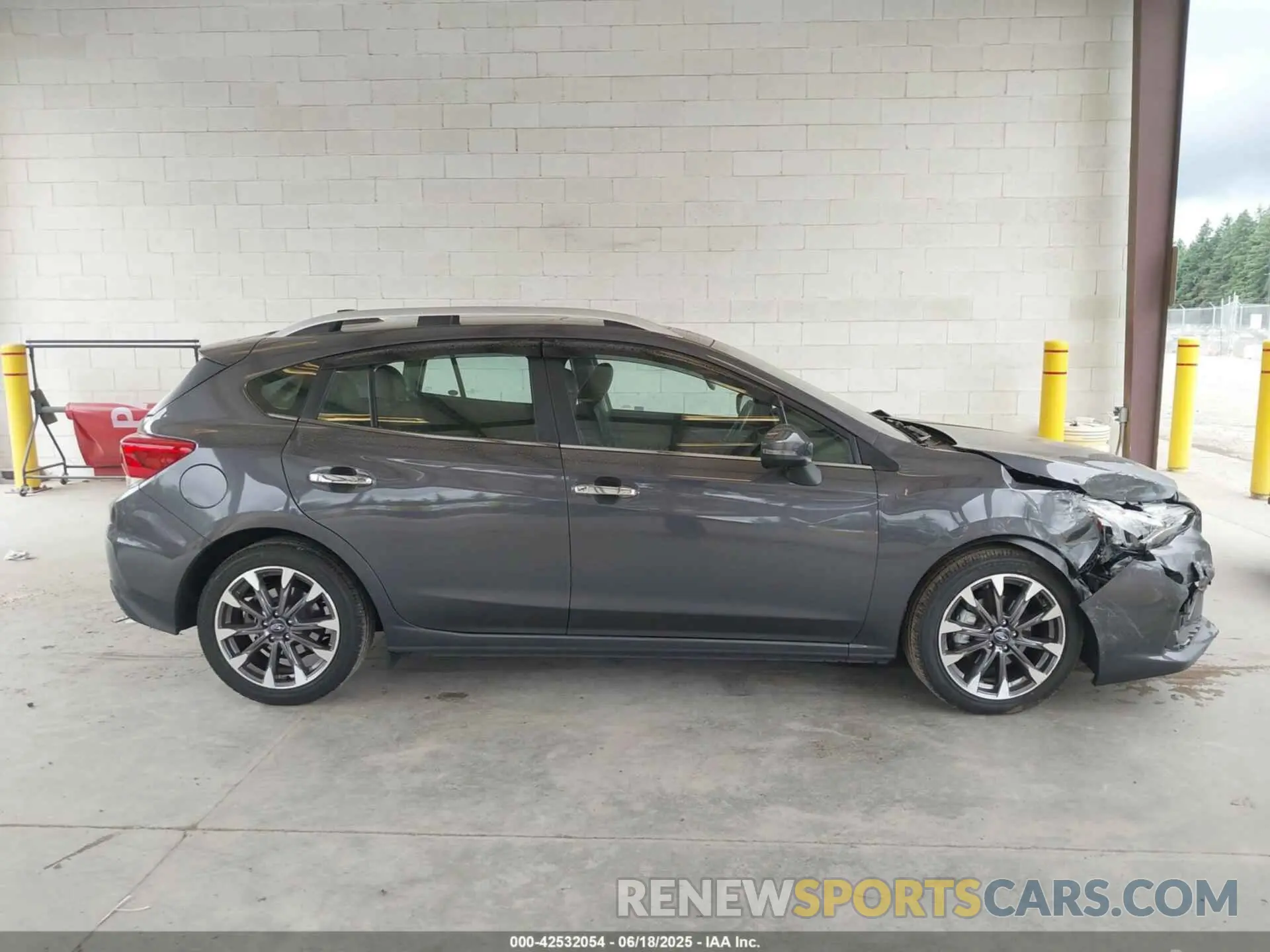 13 fotografías del automóvil dañado 4S3GTAU60P3716044 SUBARU IMPREZA 2023