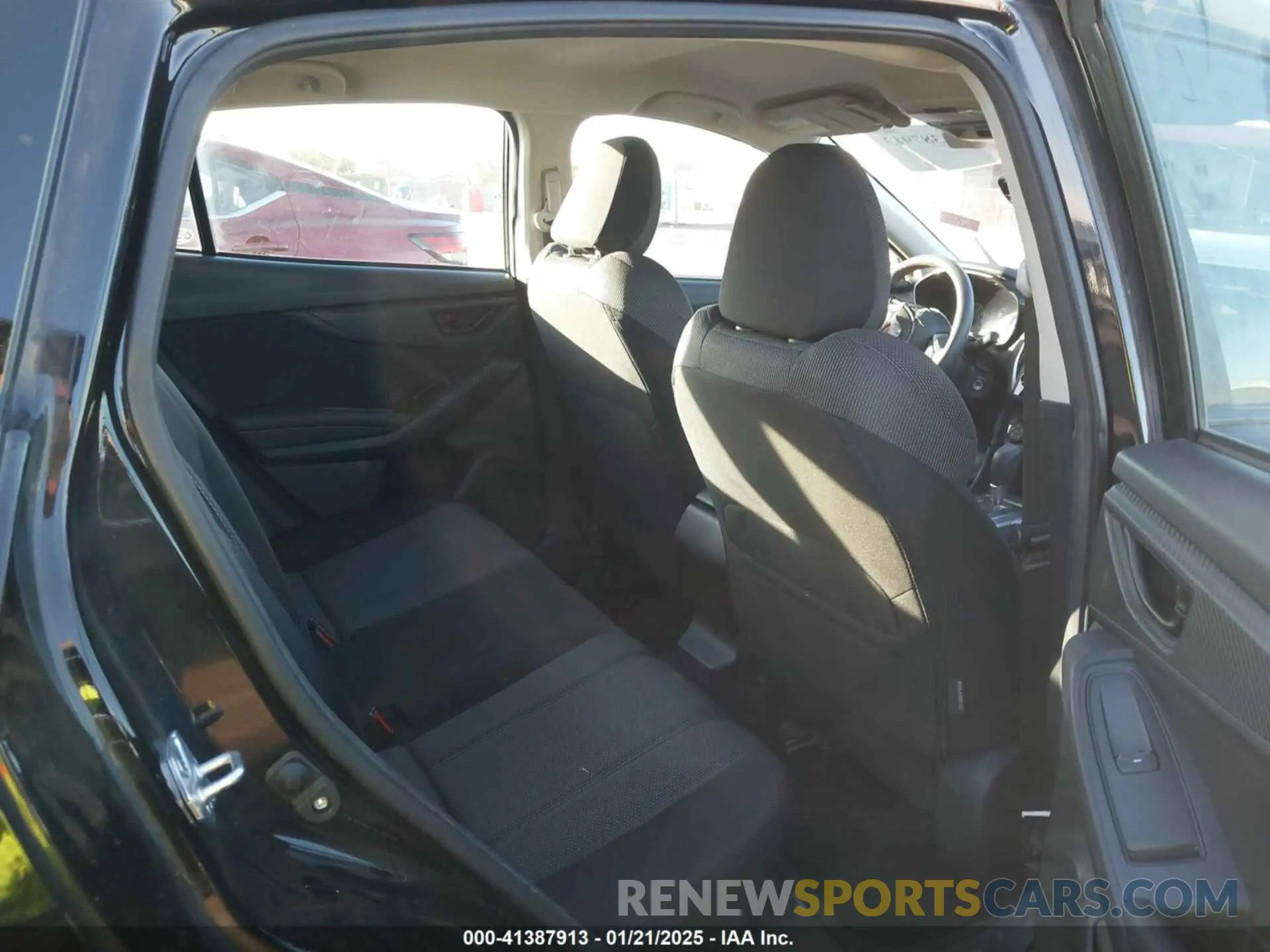 8 fotografías del automóvil dañado 4S3GTAV69P3702464 SUBARU IMPREZA 2023