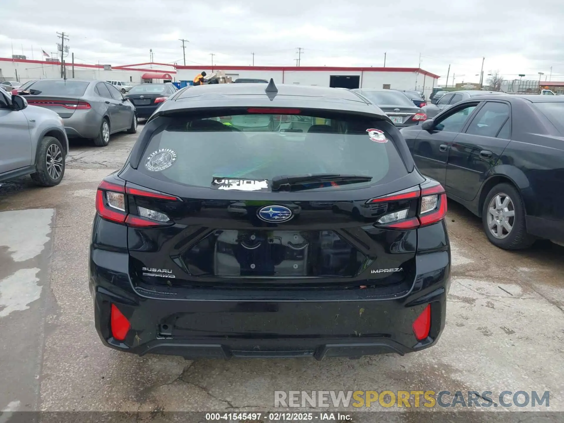 16 fotografías del automóvil dañado JF1GUABC0R8353164 SUBARU IMPREZA 2024