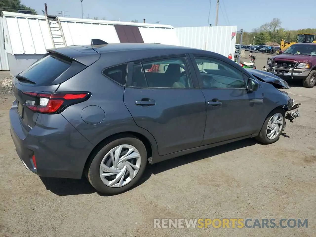 3 fotografías del automóvil dañado JF1GUABC0R8374385 SUBARU IMPREZA 2024