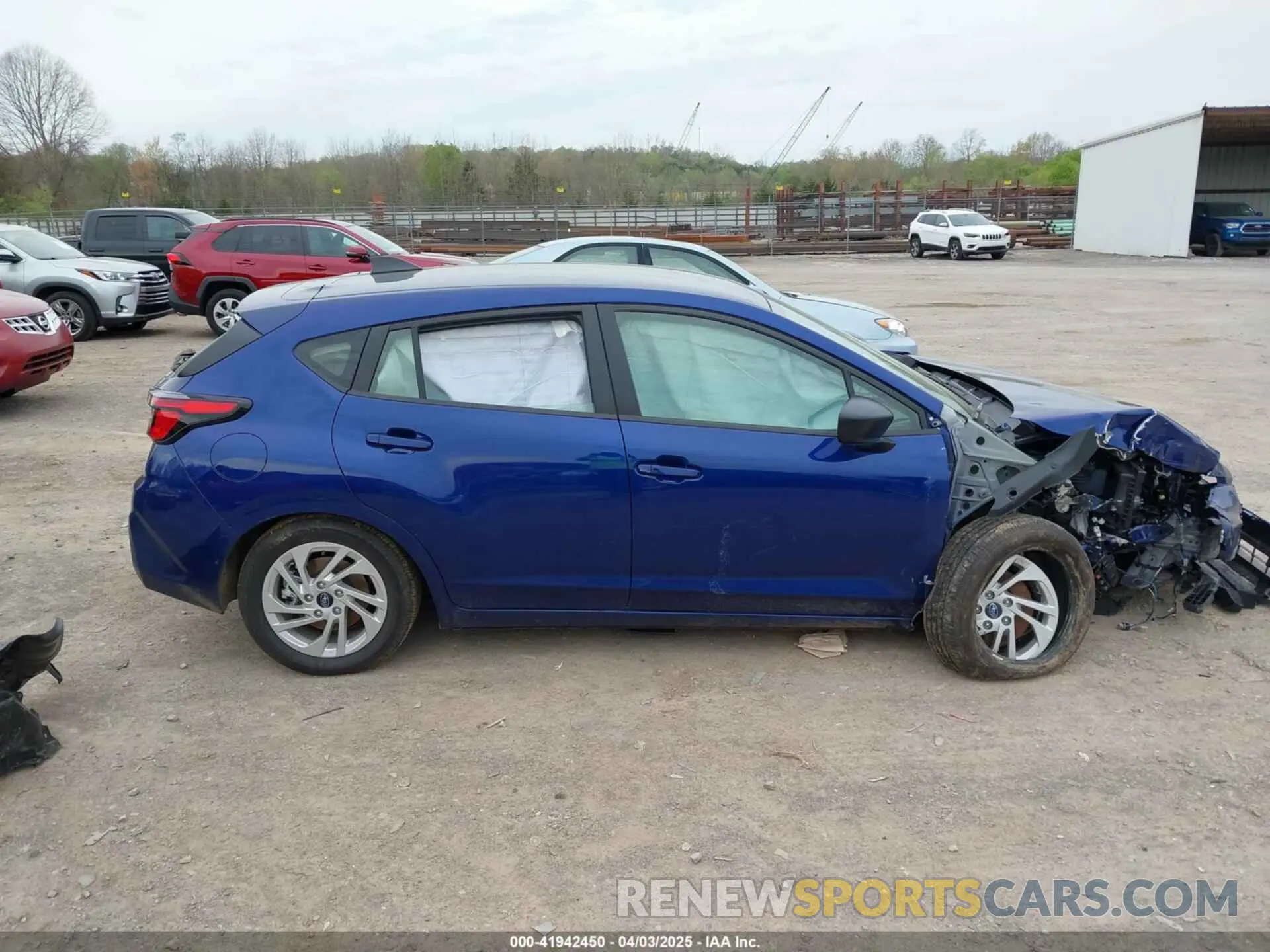13 fotografías del automóvil dañado JF1GUABC0R8853146 SUBARU IMPREZA 2024