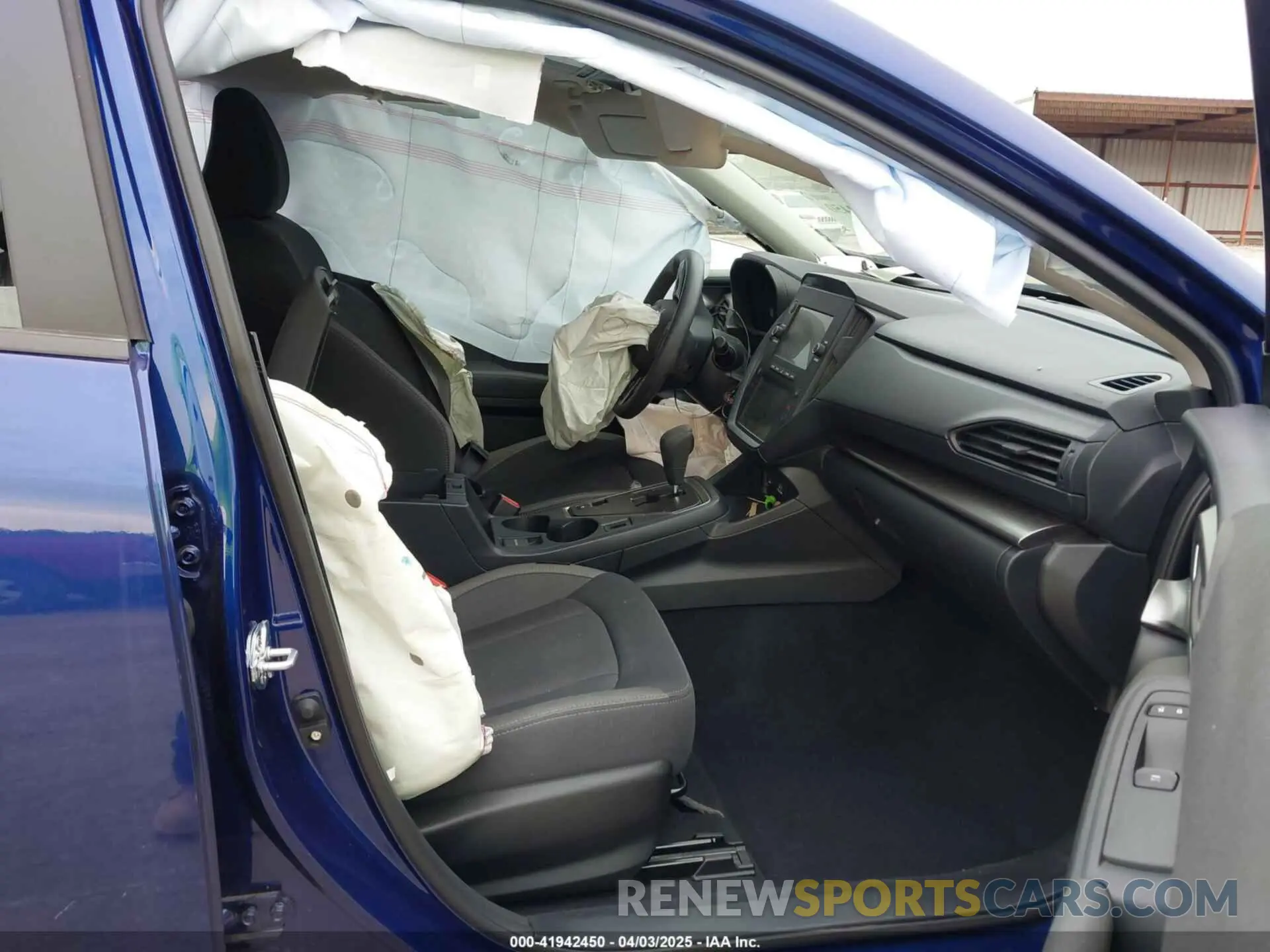 5 fotografías del automóvil dañado JF1GUABC0R8853146 SUBARU IMPREZA 2024
