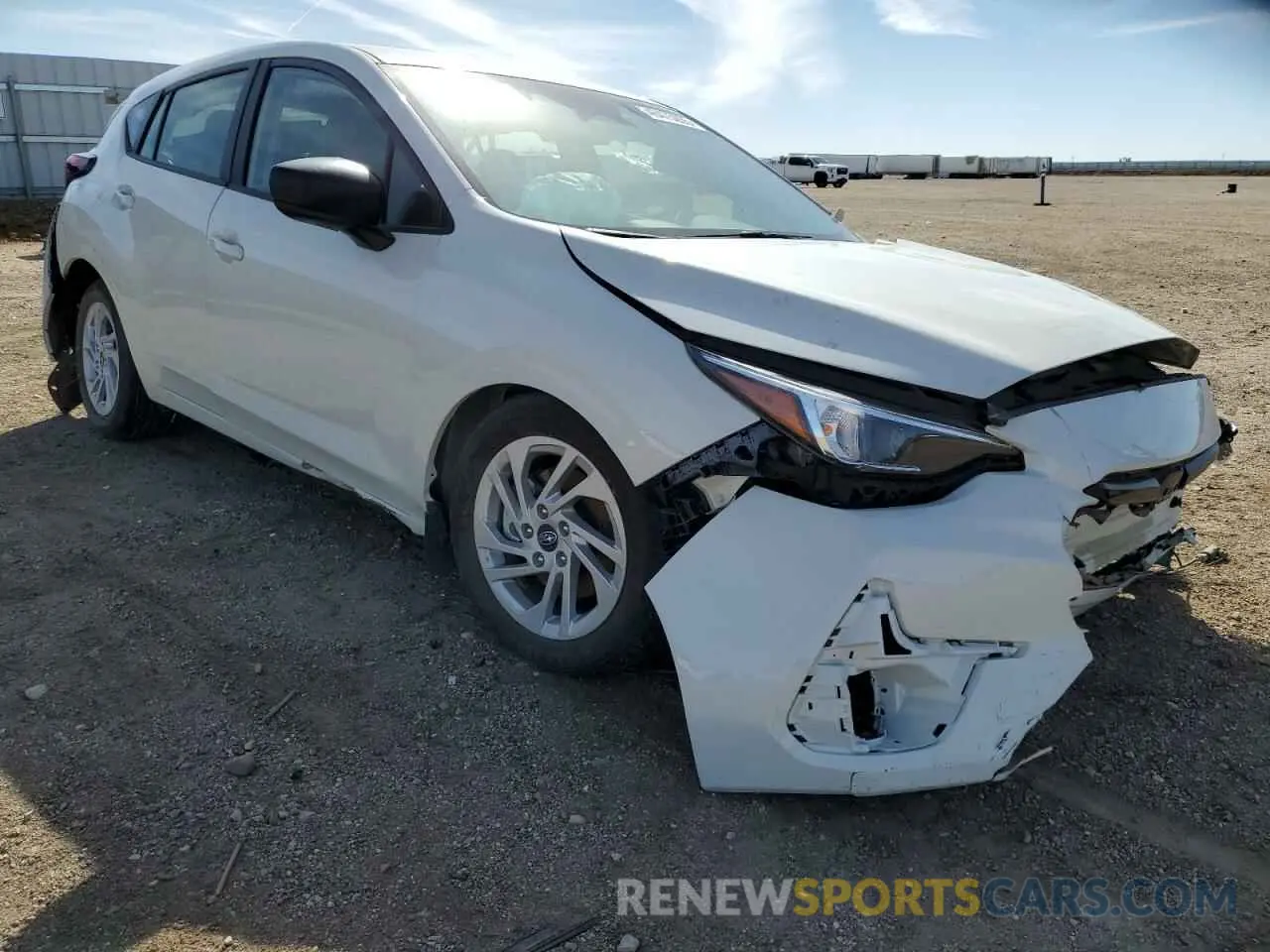 4 fotografías del automóvil dañado JF1GUABC1R8336714 SUBARU IMPREZA 2024