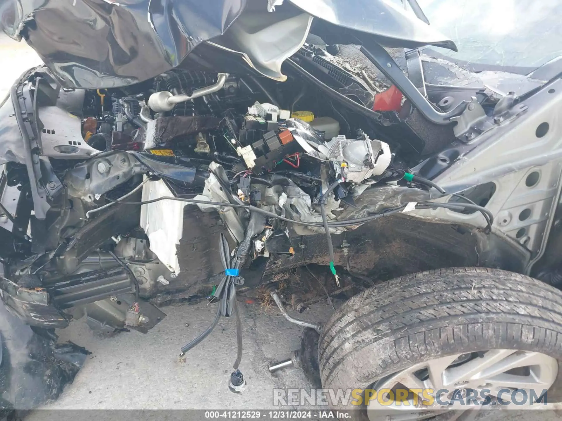 6 fotografías del automóvil dañado JF1GUABC2R8358365 SUBARU IMPREZA 2024