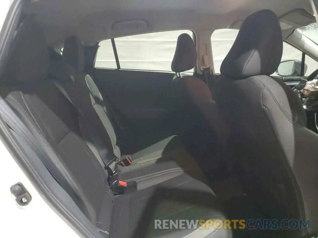 10 fotografías del automóvil dañado JF1GUABC3R8379693 SUBARU IMPREZA 2024