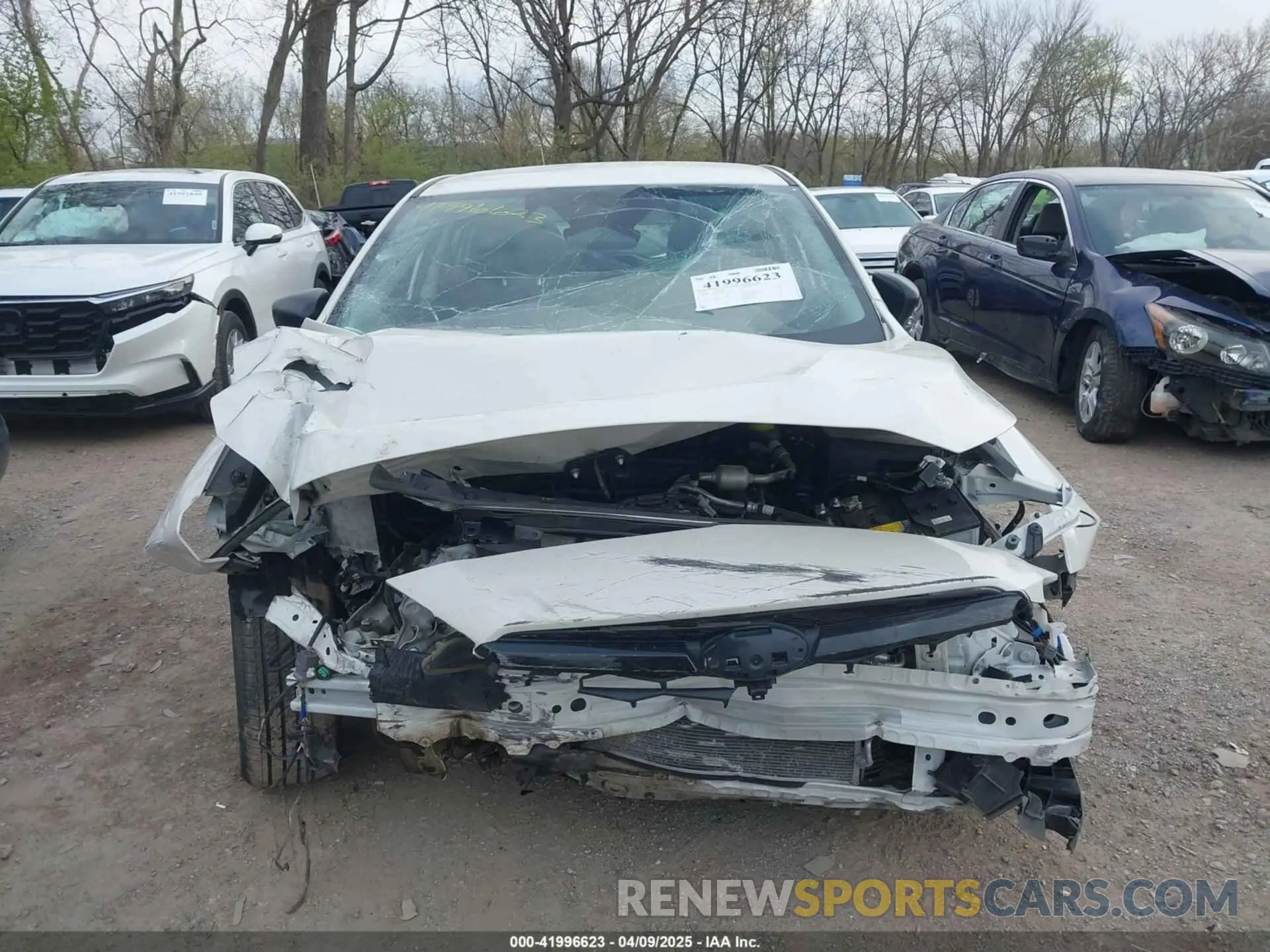 12 fotografías del automóvil dañado JF1GUABC5R8293382 SUBARU IMPREZA 2024