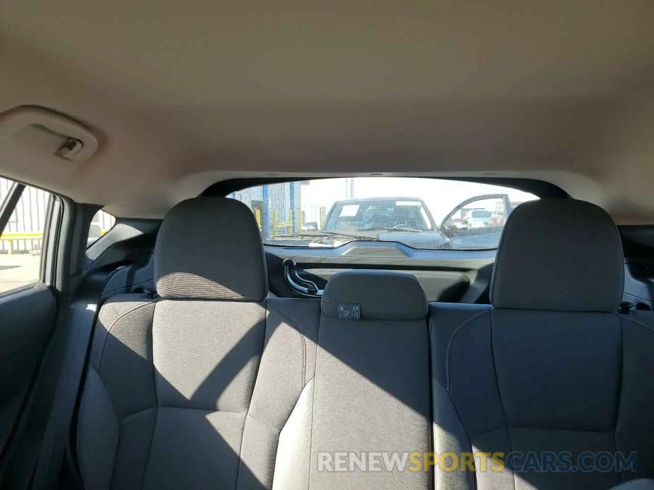 10 fotografías del automóvil dañado JF1GUABC5R8855569 SUBARU IMPREZA 2024