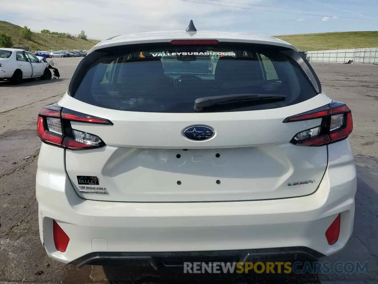 6 fotografías del automóvil dañado JF1GUABC5R8888328 SUBARU IMPREZA 2024