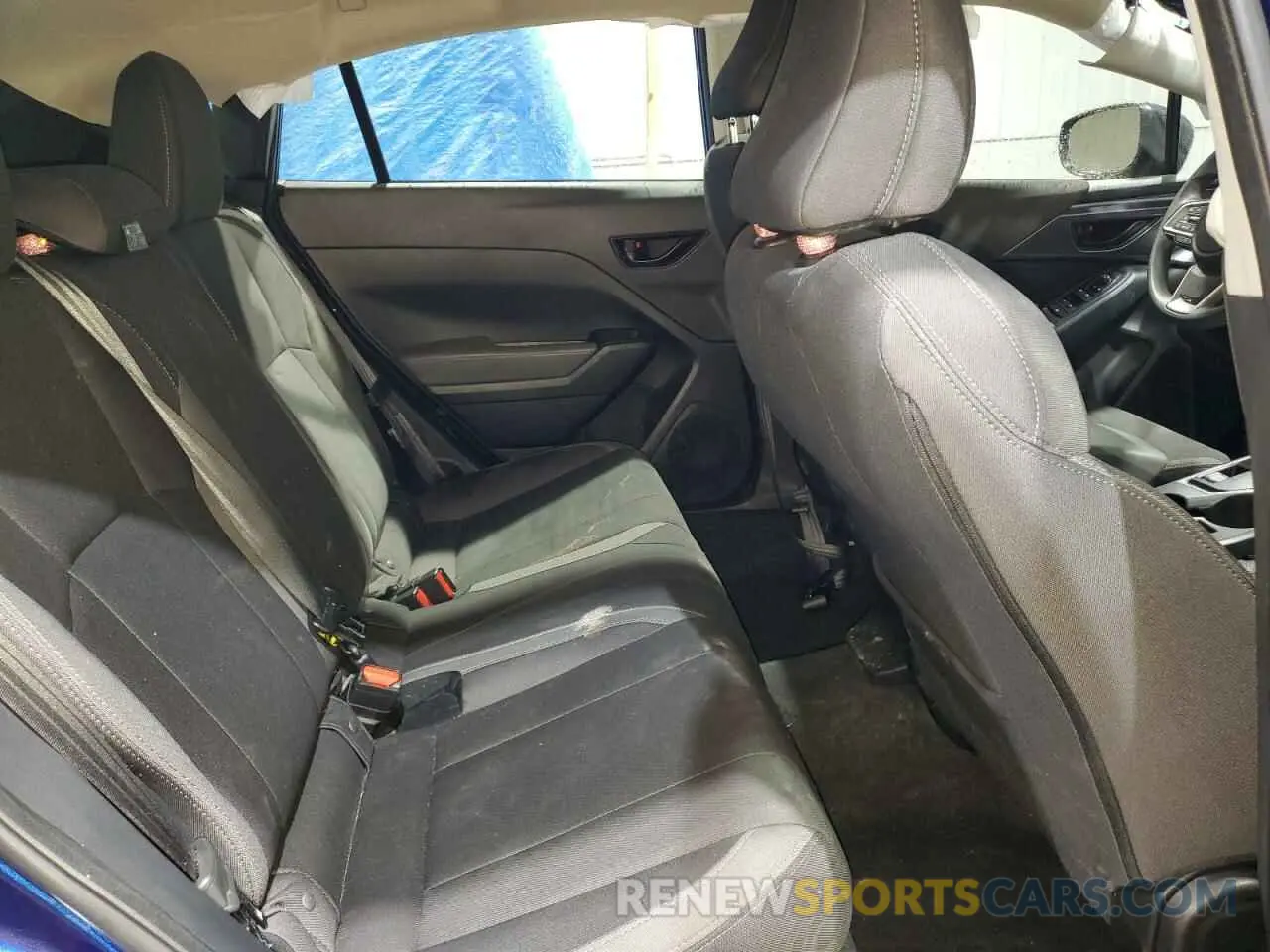 10 fotografías del automóvil dañado JF1GUABC7R8260724 SUBARU IMPREZA 2024