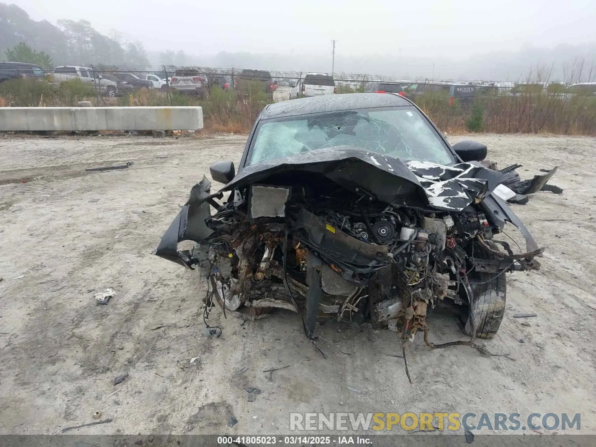 13 fotografías del automóvil dañado JF1GUABC7R8265244 SUBARU IMPREZA 2024