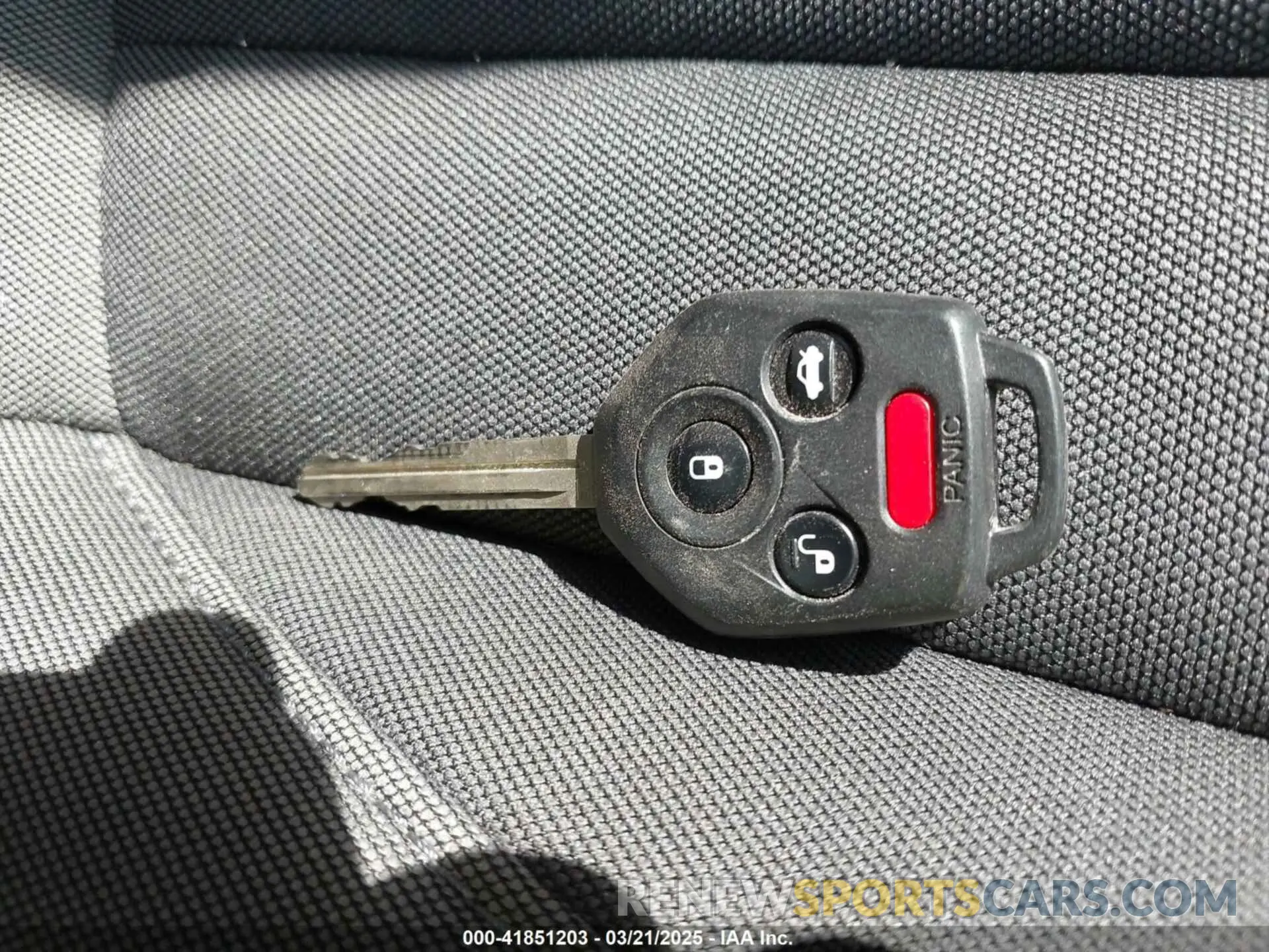 11 fotografías del automóvil dañado JF1GUABC9R8218880 SUBARU IMPREZA 2024