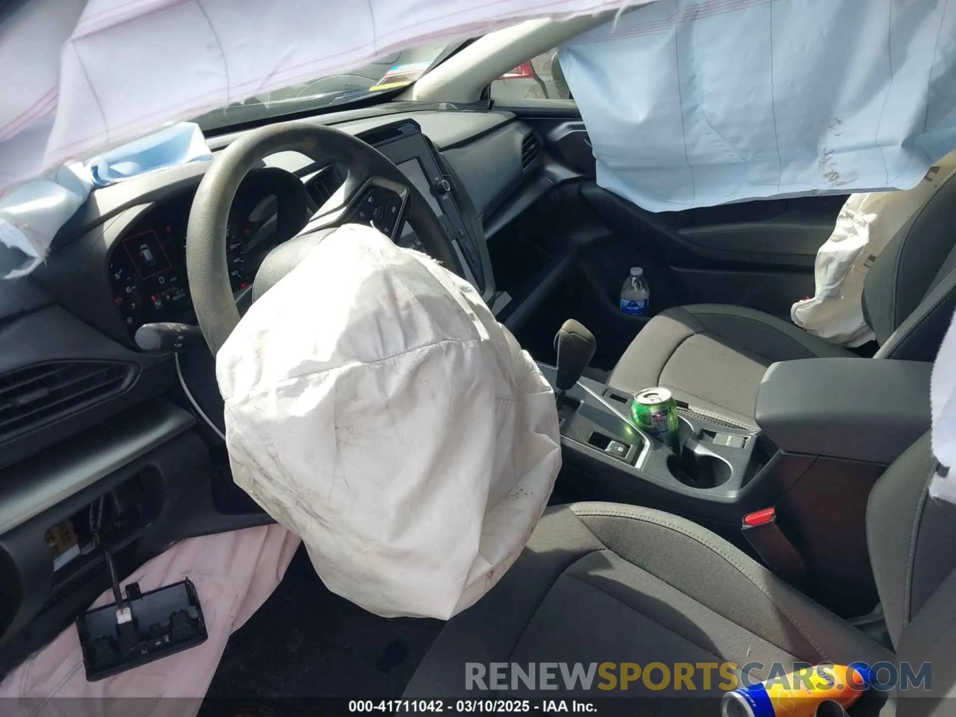 5 fotografías del automóvil dañado JF1GUABC9R8323581 SUBARU IMPREZA 2024