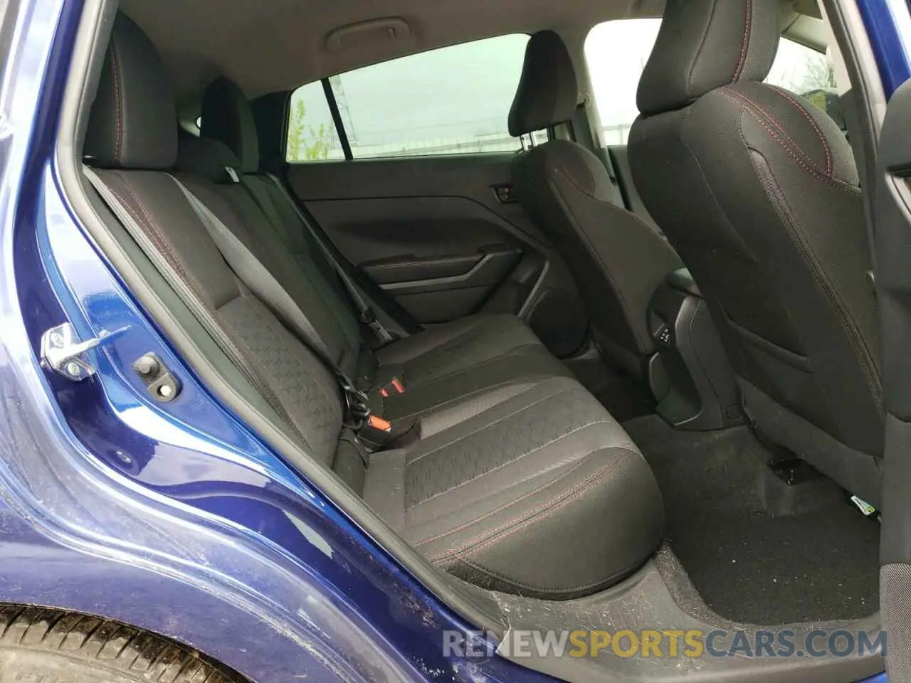 10 fotografías del automóvil dañado JF1GUAFC2R8315266 SUBARU IMPREZA 2024