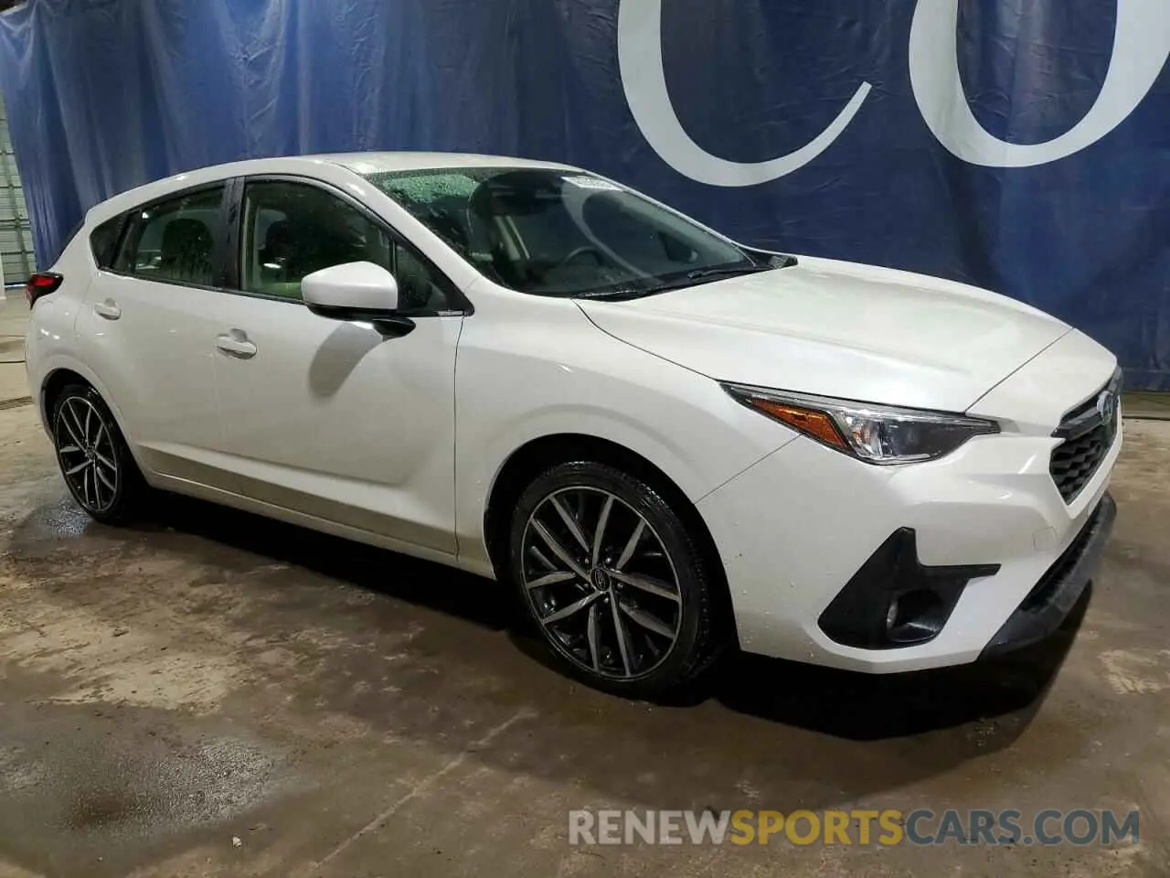 4 fotografías del automóvil dañado JF1GUAFC3R8240786 SUBARU IMPREZA 2024