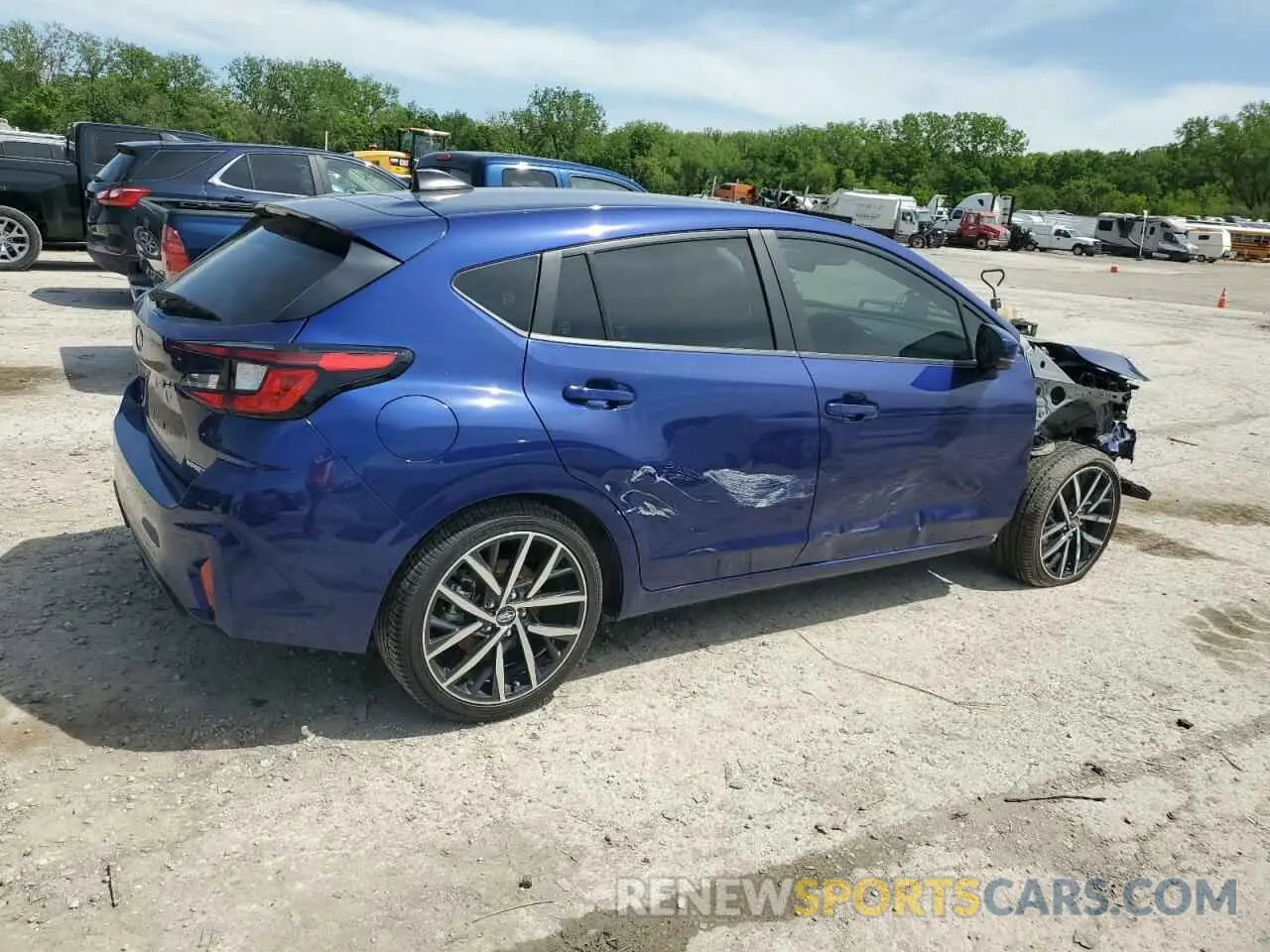 3 fotografías del automóvil dañado JF1GUAFC3R8889116 SUBARU IMPREZA 2024