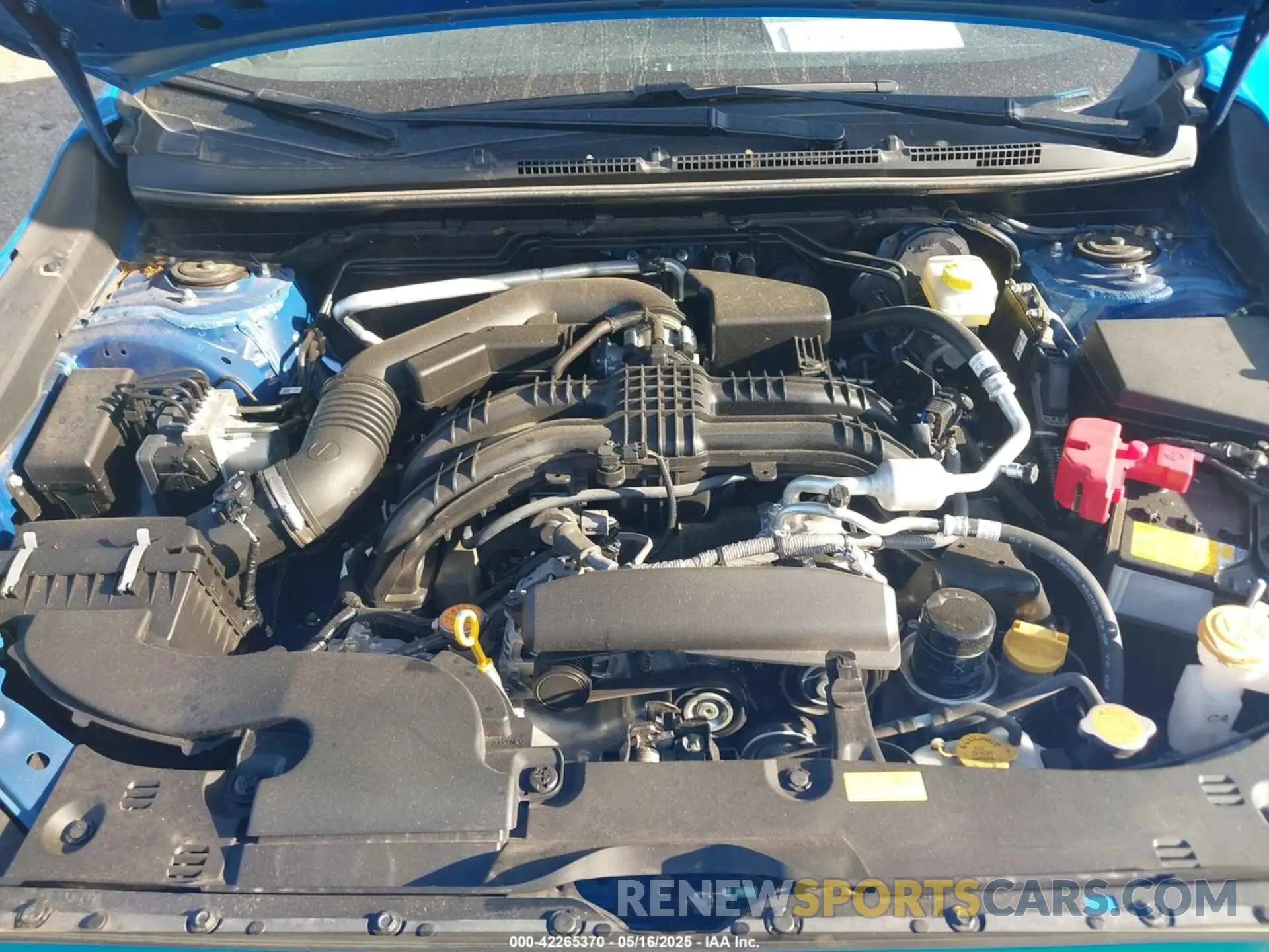 10 fotografías del automóvil dañado JF1GUAFC4R8335003 SUBARU IMPREZA 2024