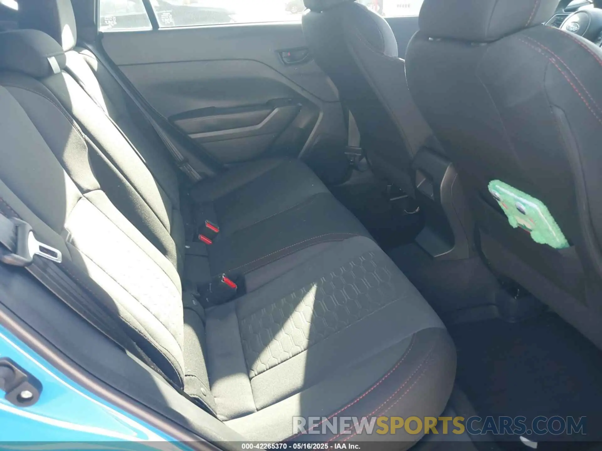 8 fotografías del automóvil dañado JF1GUAFC4R8335003 SUBARU IMPREZA 2024