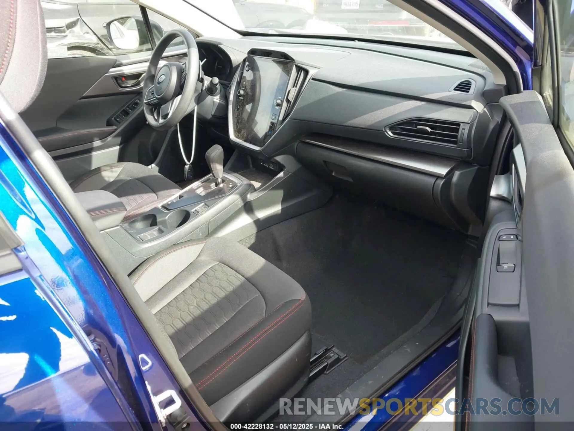 5 fotografías del automóvil dañado JF1GUAFC4R8375985 SUBARU IMPREZA 2024
