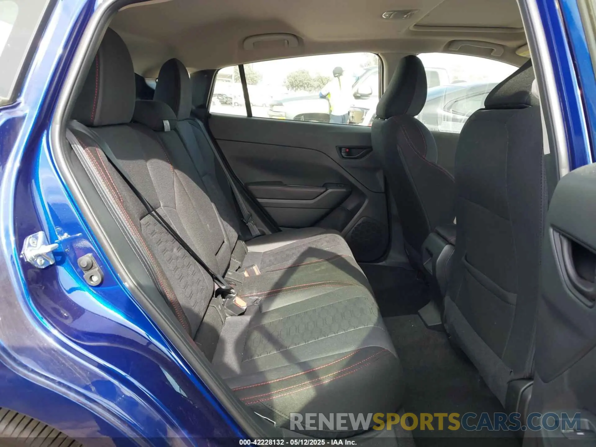 8 fotografías del automóvil dañado JF1GUAFC4R8375985 SUBARU IMPREZA 2024