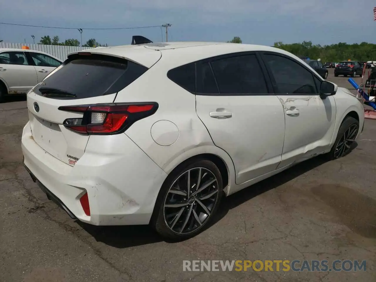 3 fotografías del automóvil dañado JF1GUAFC5R8225089 SUBARU IMPREZA 2024
