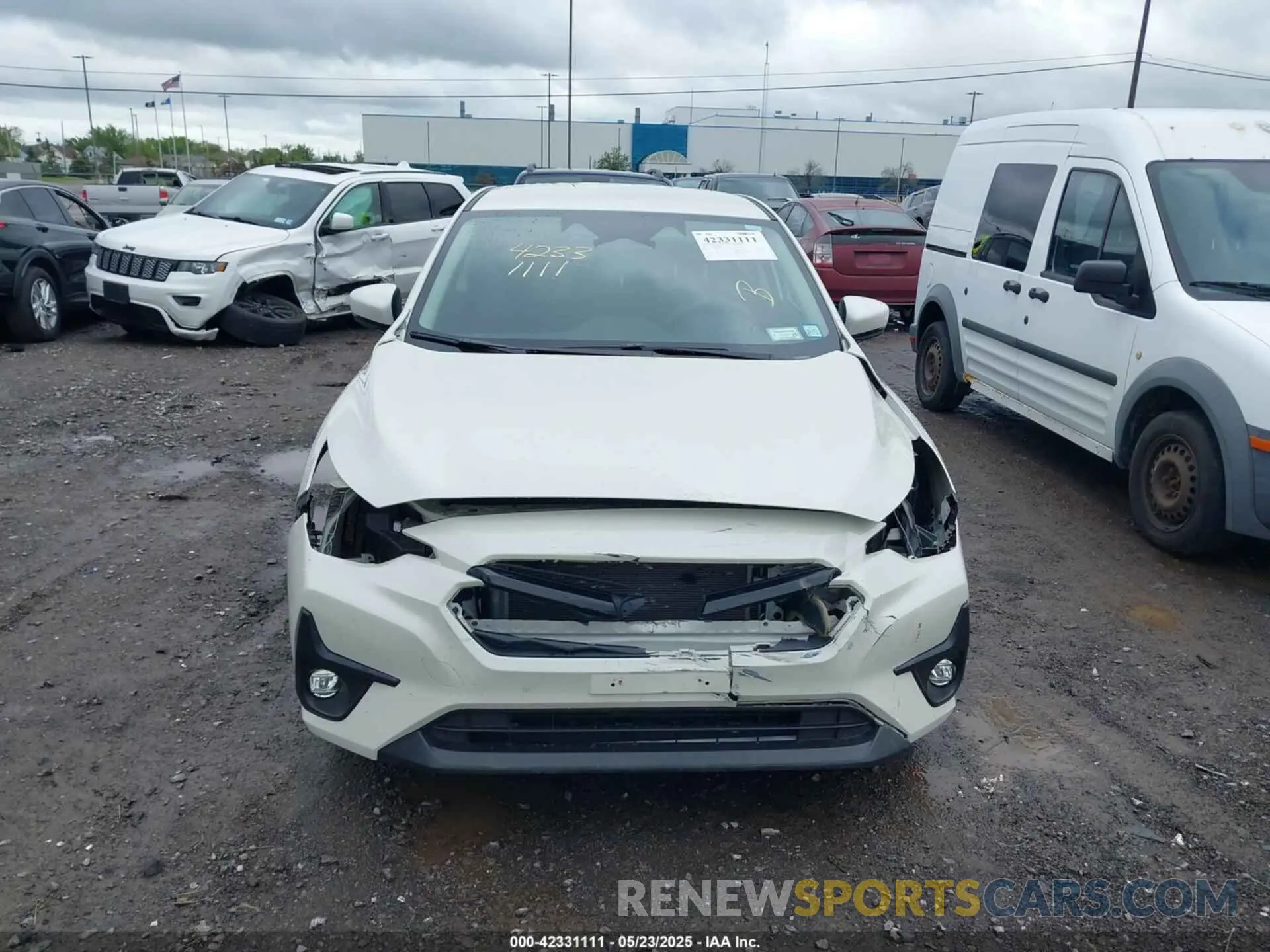 12 fotografías del automóvil dañado JF1GUAFC6R8228695 SUBARU IMPREZA 2024