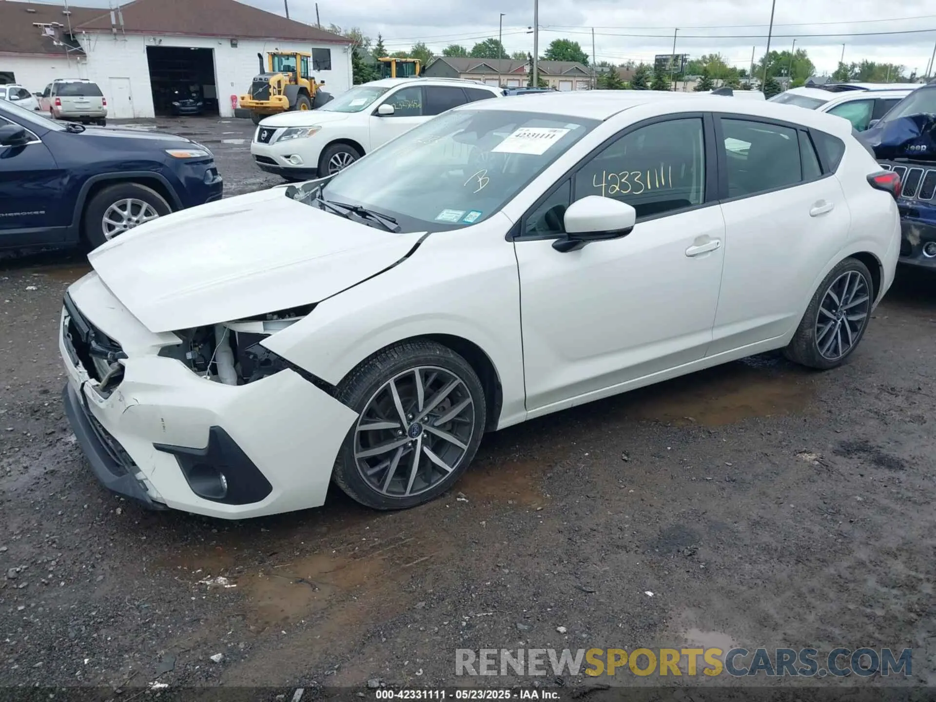 2 fotografías del automóvil dañado JF1GUAFC6R8228695 SUBARU IMPREZA 2024