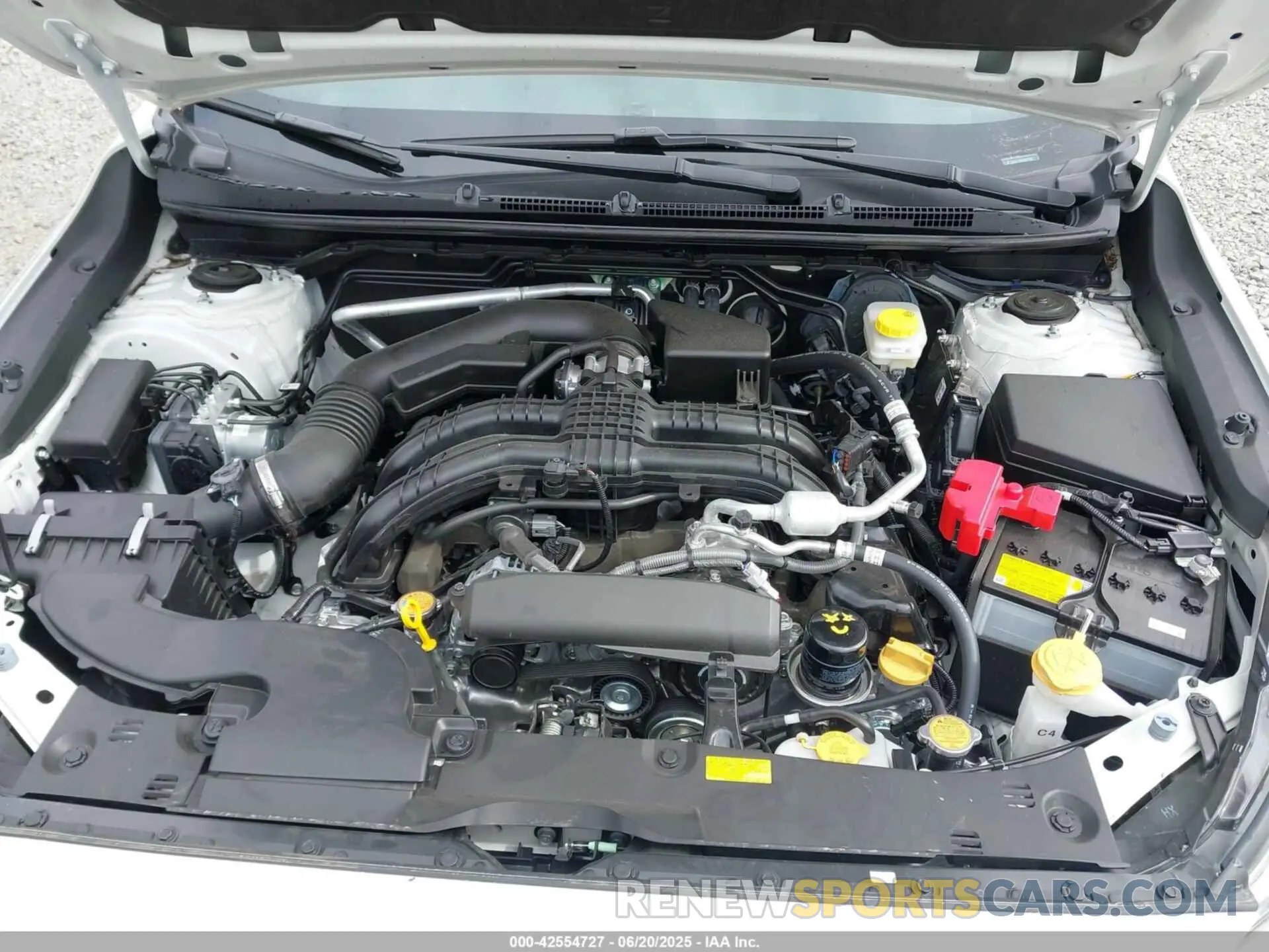 10 fotografías del automóvil dañado JF1GUAFCXR8889789 SUBARU IMPREZA 2024