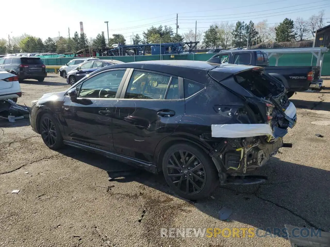 2 fotografías del automóvil dañado JF1GUHHC0R8371017 SUBARU IMPREZA 2024
