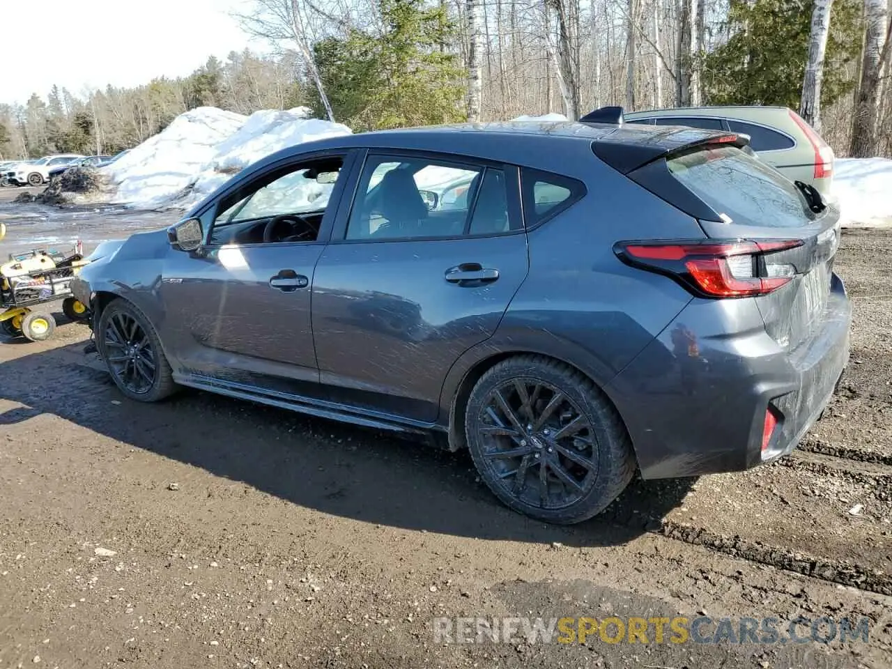 2 fotografías del automóvil dañado JF1GUHJC4R8359494 SUBARU IMPREZA 2024