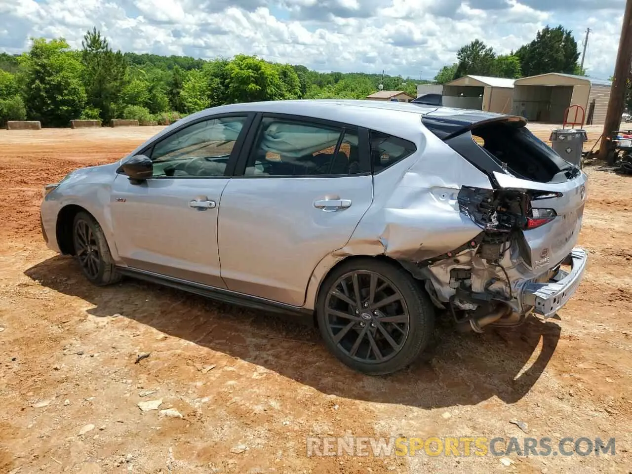2 fotografías del automóvil dañado JF1GUHJCXR8316262 SUBARU IMPREZA 2024